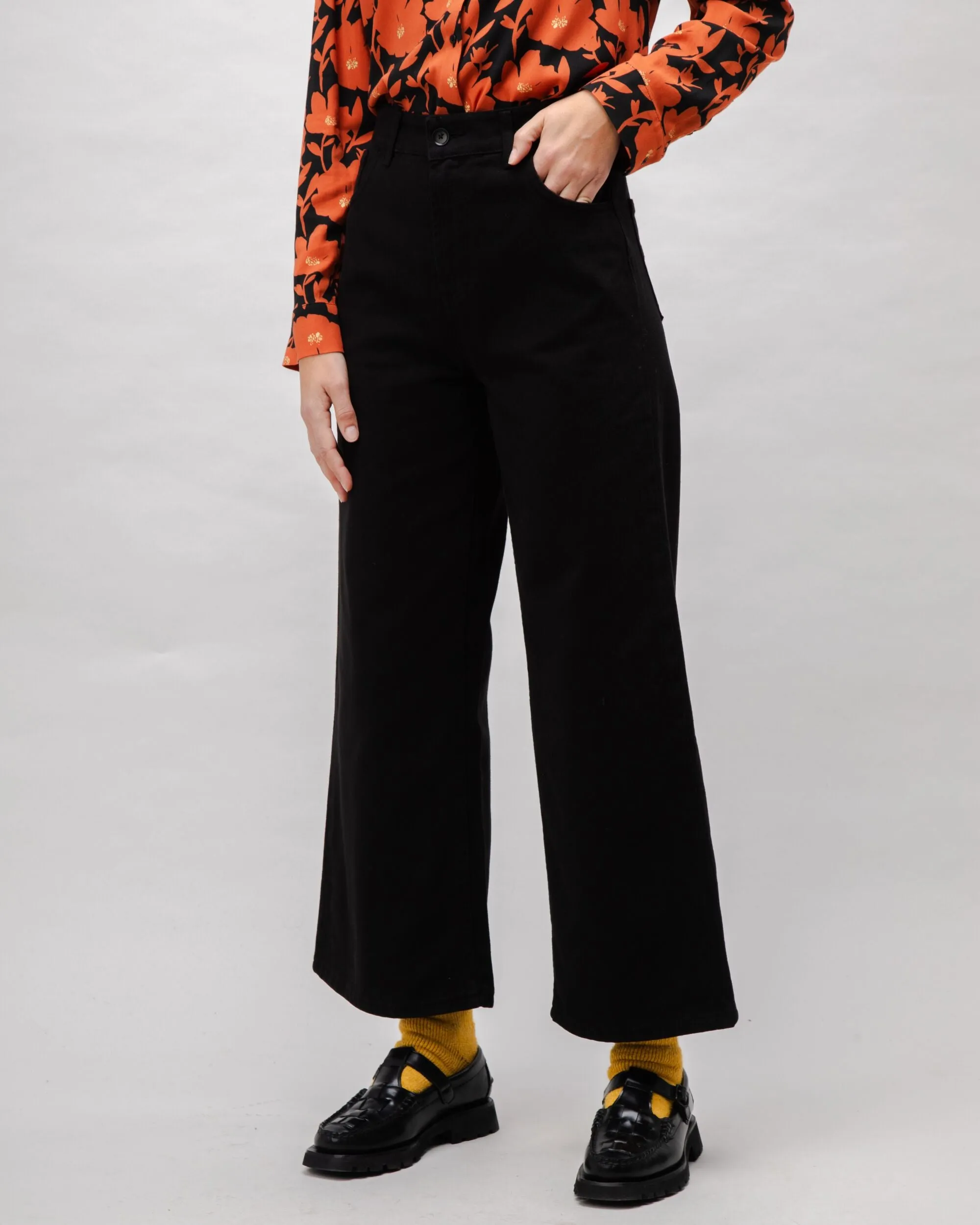 Lightweight Feel 5 Pocket Twill Pants Black