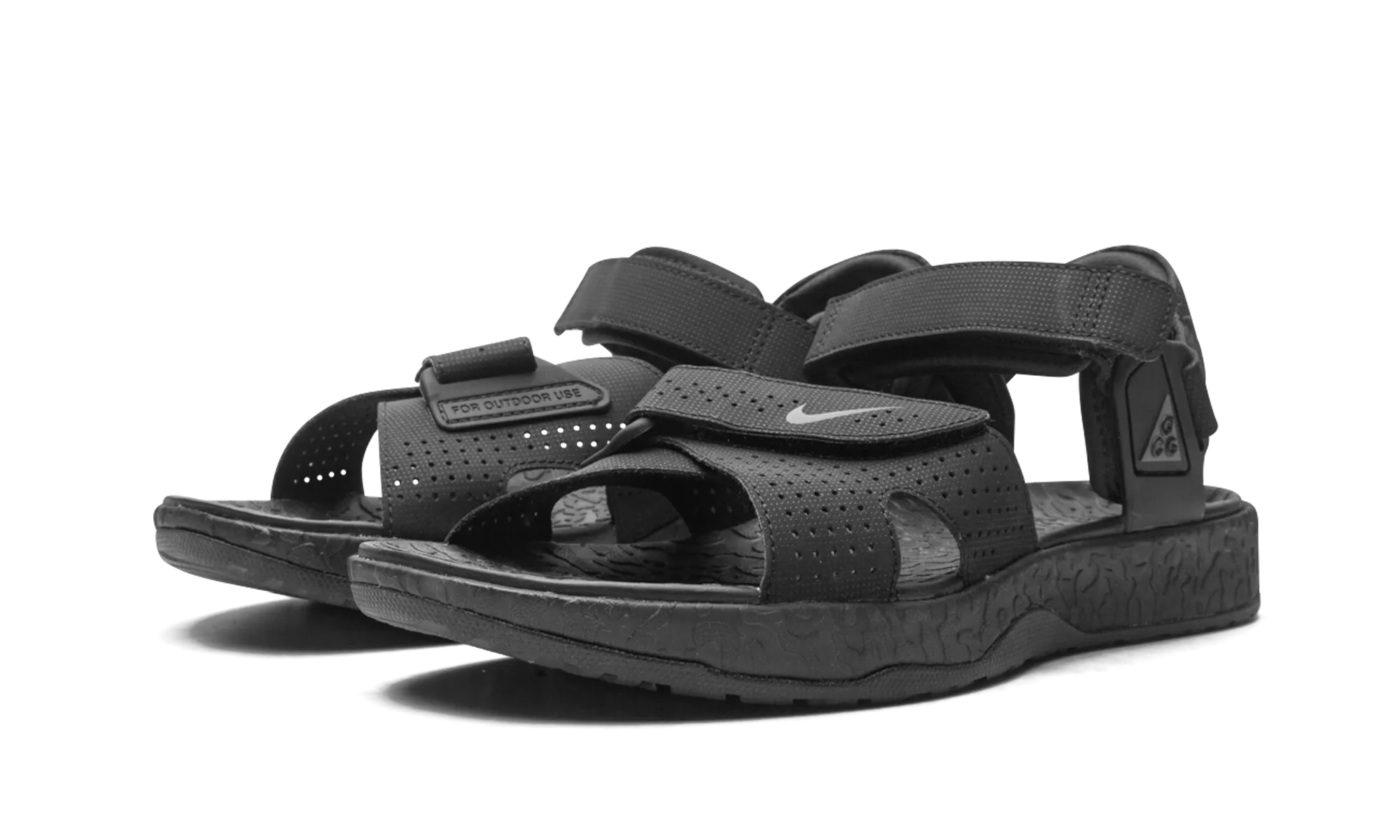 Traction Lug Pattern ACG AIR DESCHUTZ "TRIPLE BLACK"