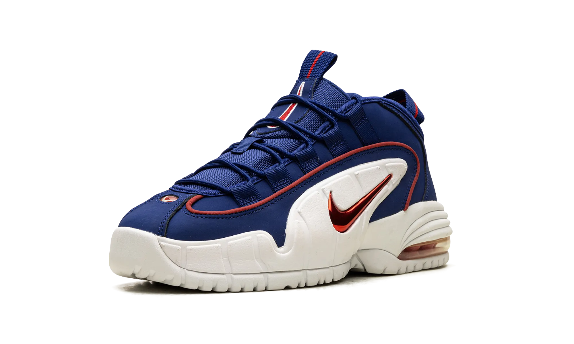 Air Max Penny Le (Gs) Woven Upper Structure running in a golf course area shoes