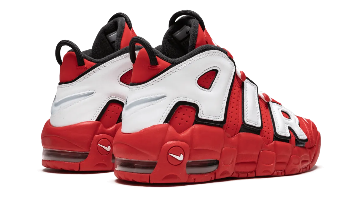 amateur - use shoes Air More Uptempo QS GS