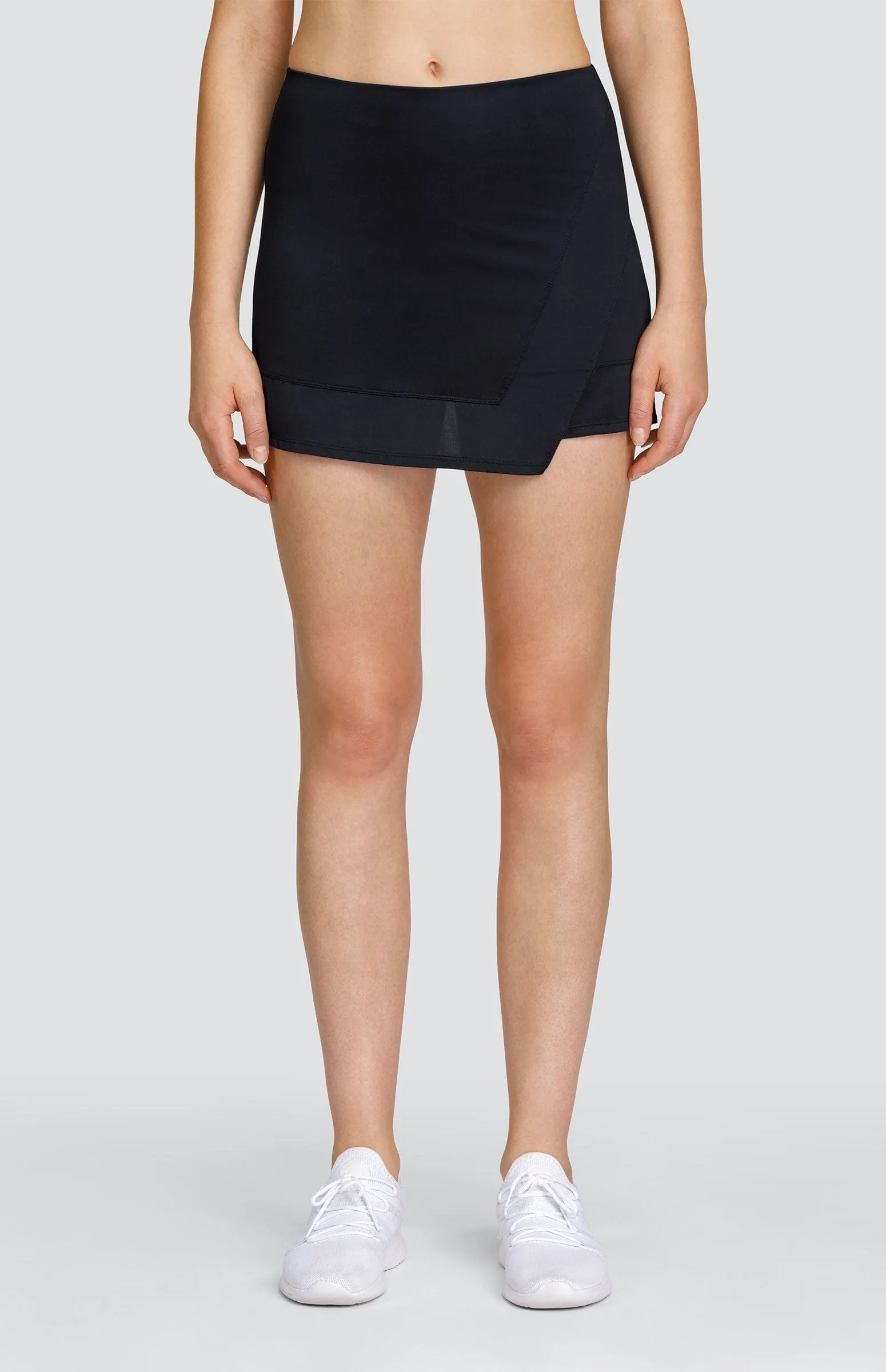 Broadway 14.5" Skort - Onyx Black - FINAL SALE Relaxed Feel