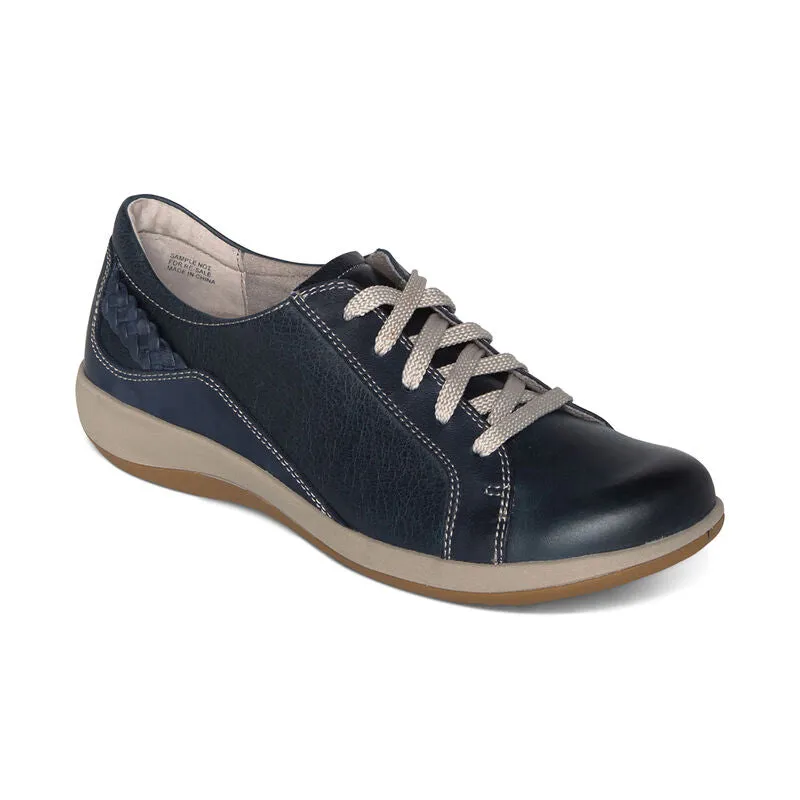 Formal Mode Aetrex Dana Oxford Navy DM305