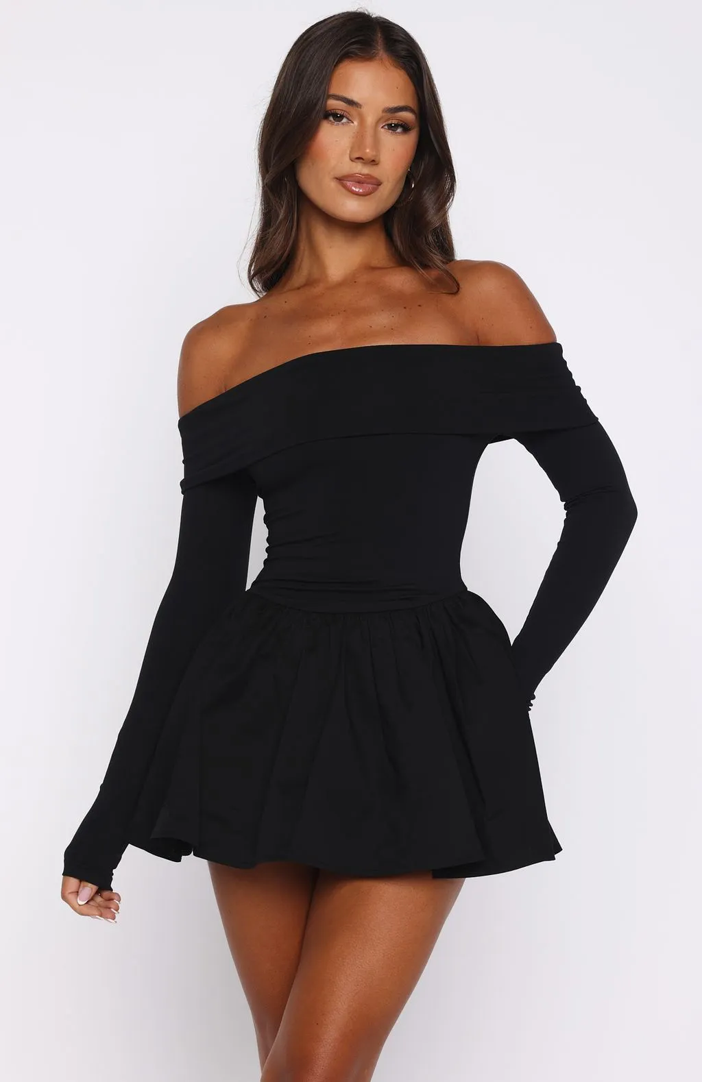 Big Reveal Long Sleeve Mini Dress Black Soft Cut Weekend Casual