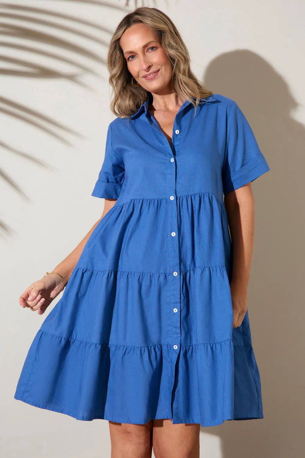 Standout Feature Tiered-Skirt Sabre Collared Short Dress in Yale Blue
