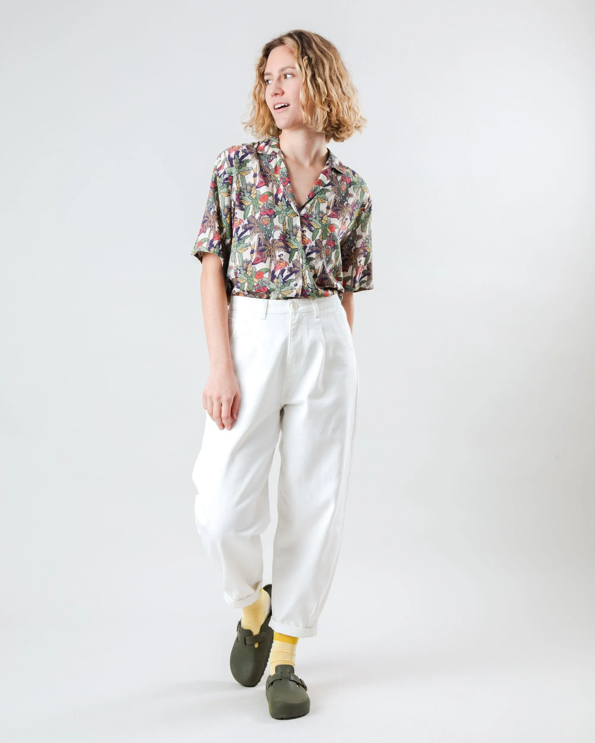 Pegged Pants Ecru Cold Weather Wear