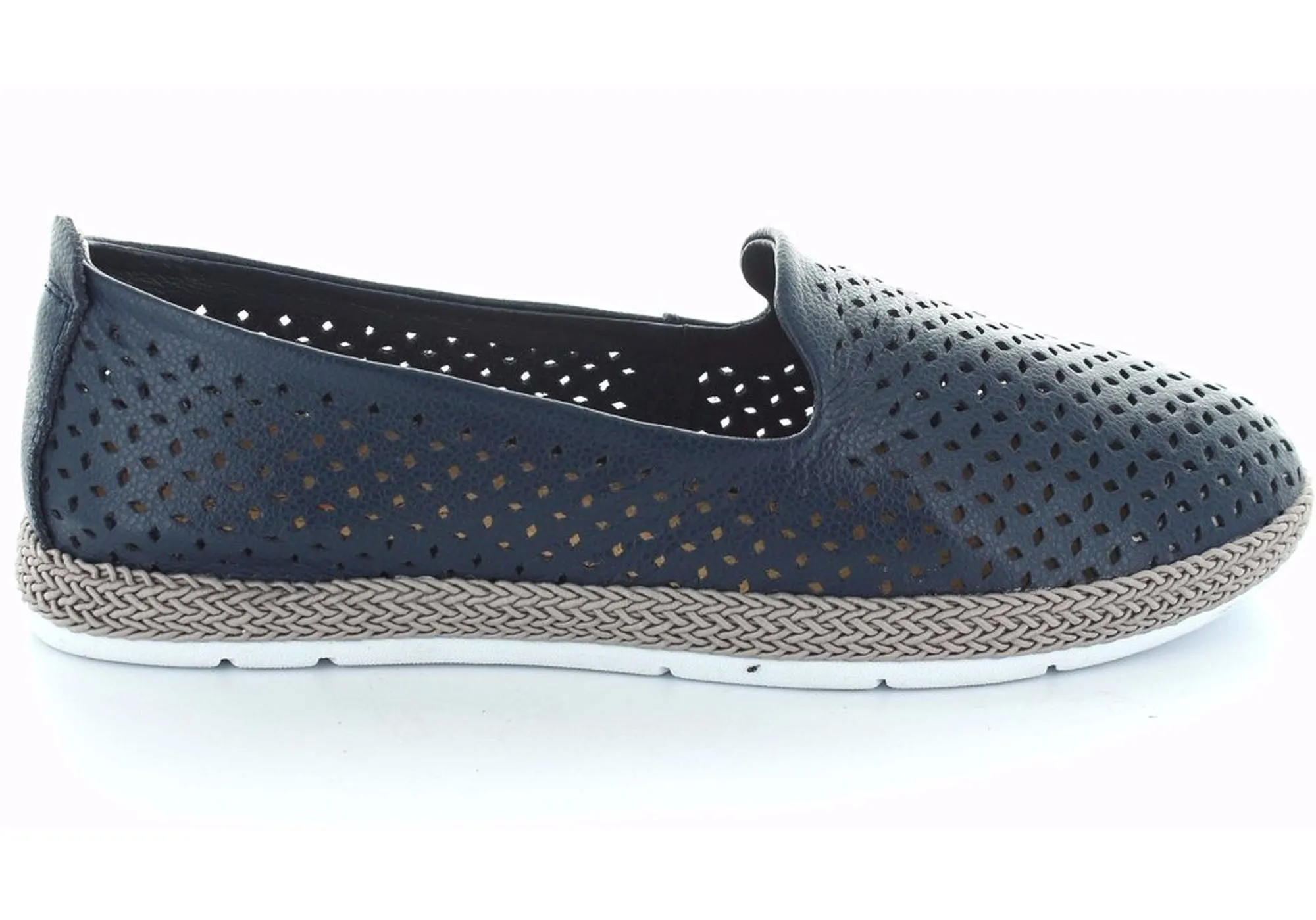 Foot Flex CC Resorts Remi Womens Comfortable Leather Casual Flats