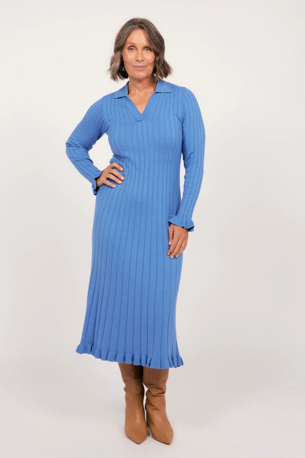 Collared Knitted Swing Dress in Blue Slim Silhouette