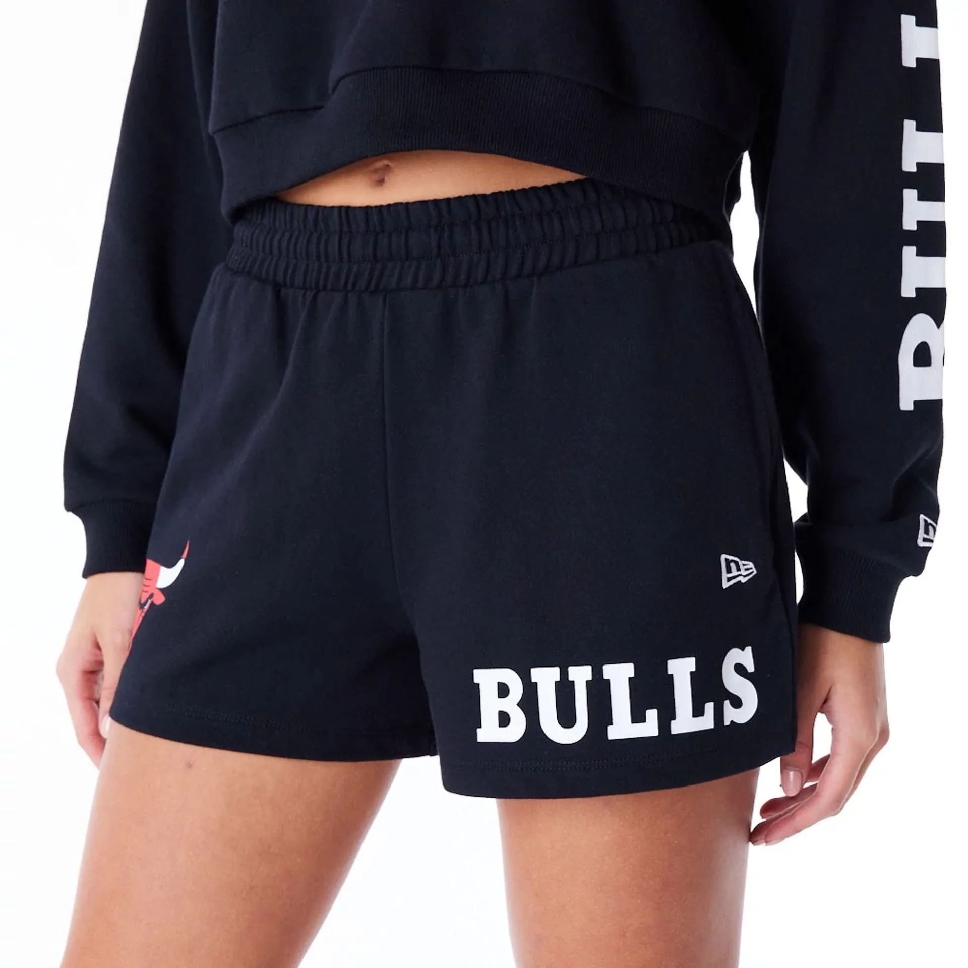 Sweat Wicking Fabric young adults Chicago Bulls Womens NBA Wordmark Black Shorts