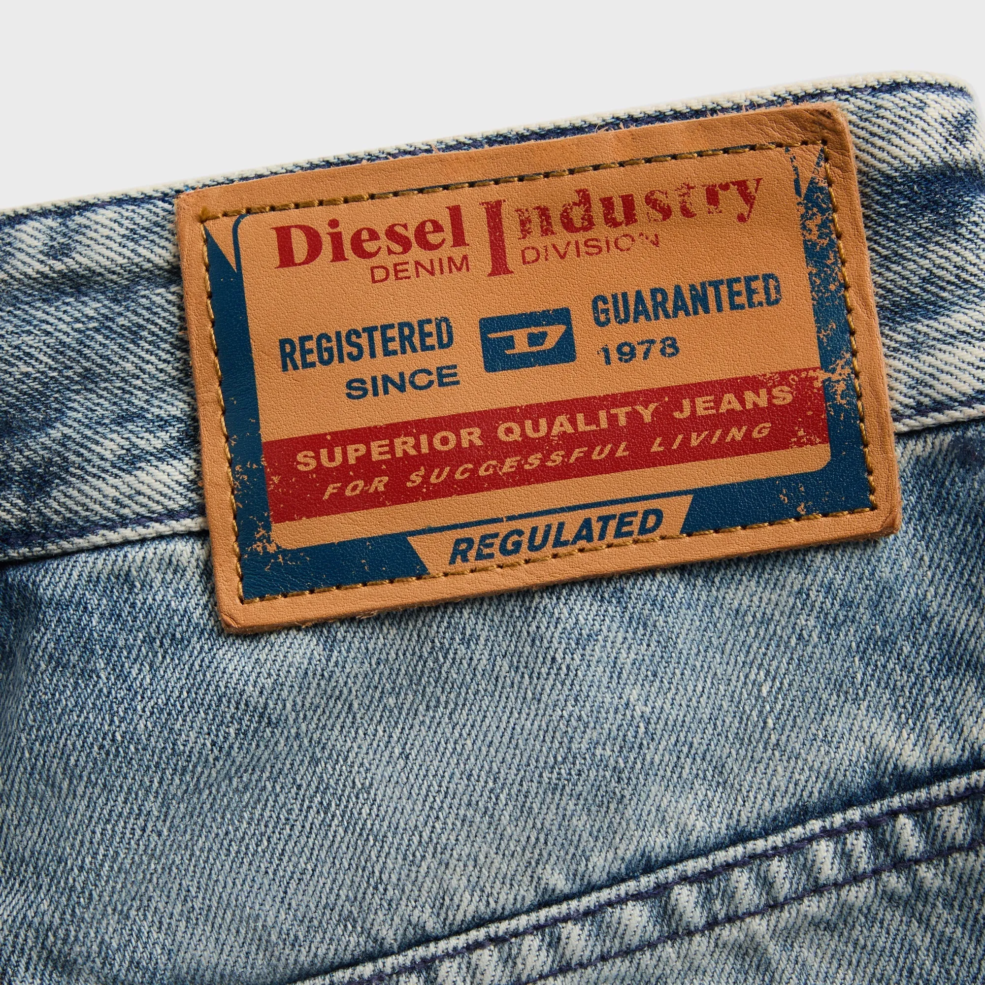 Diesel 1997 D-Enim-M Pant - Blue Loose Spring Mood fresh feel