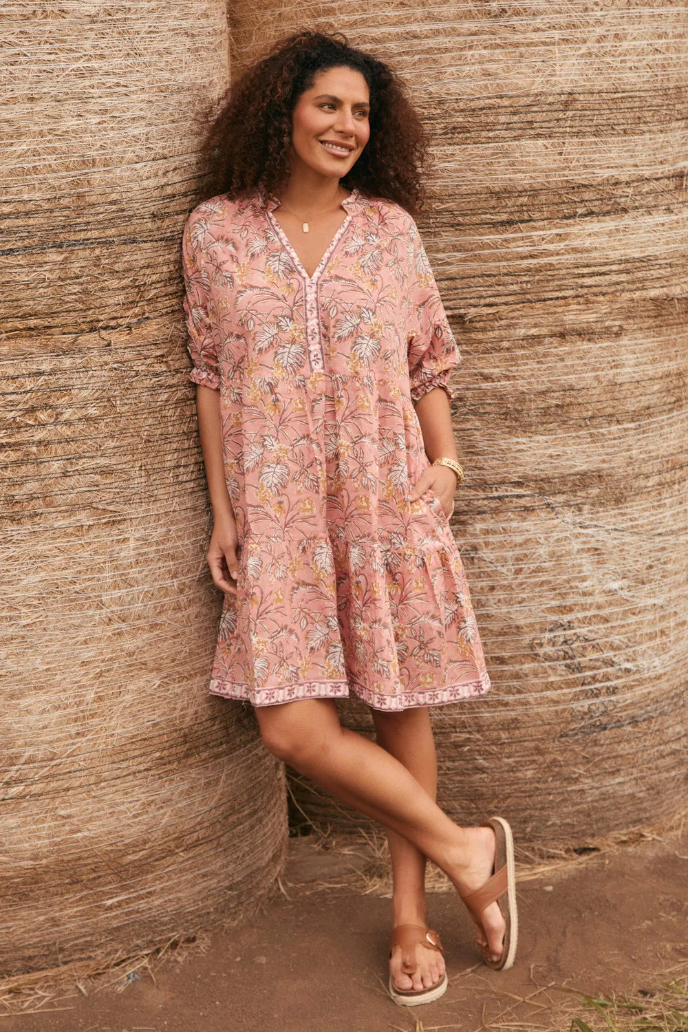 Printed-Lining Color Pop Scout Billow Sleeve Dress in Elira