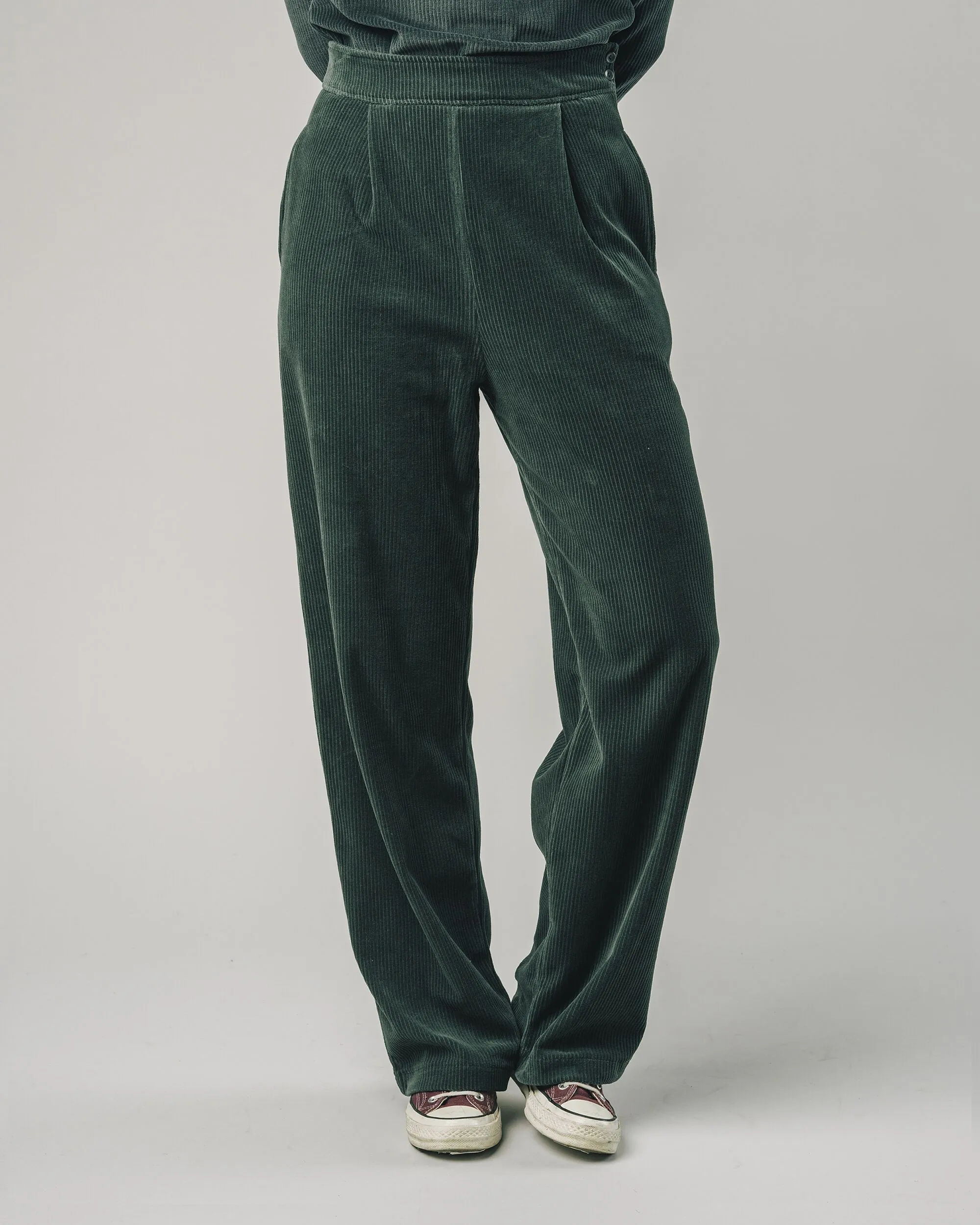 Smart Layering Heat Friendly Corduroy Oversized Pants Forest Green