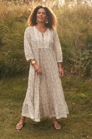 Photo Light Bonnie Umbrella Dress in Savanna