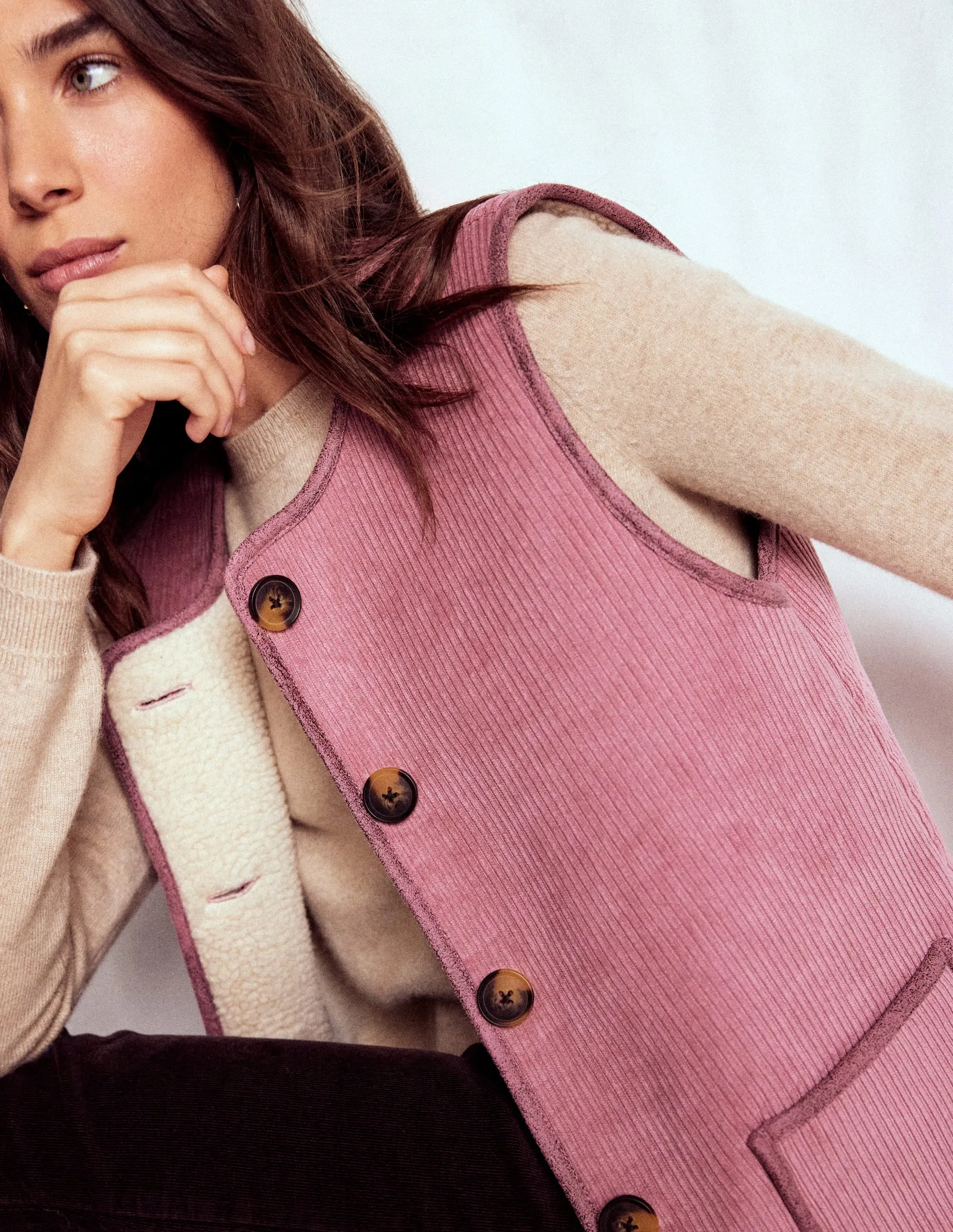 Clerkenwell Reversible Gilet-Light Pink, Natural Windproof Construction Faux Fur Collar