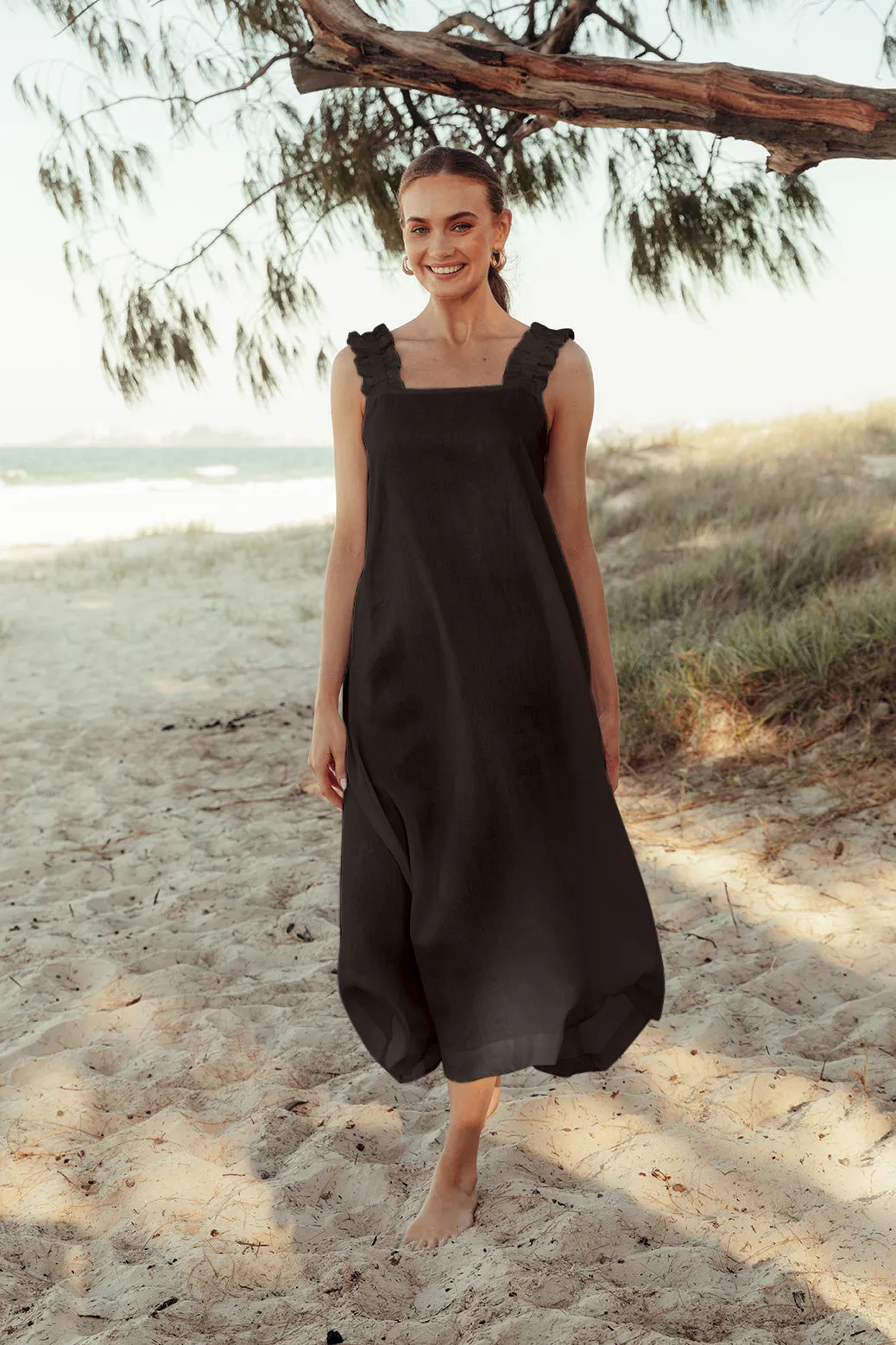 Claire Maxi Linen Dress in Black Airy Movement