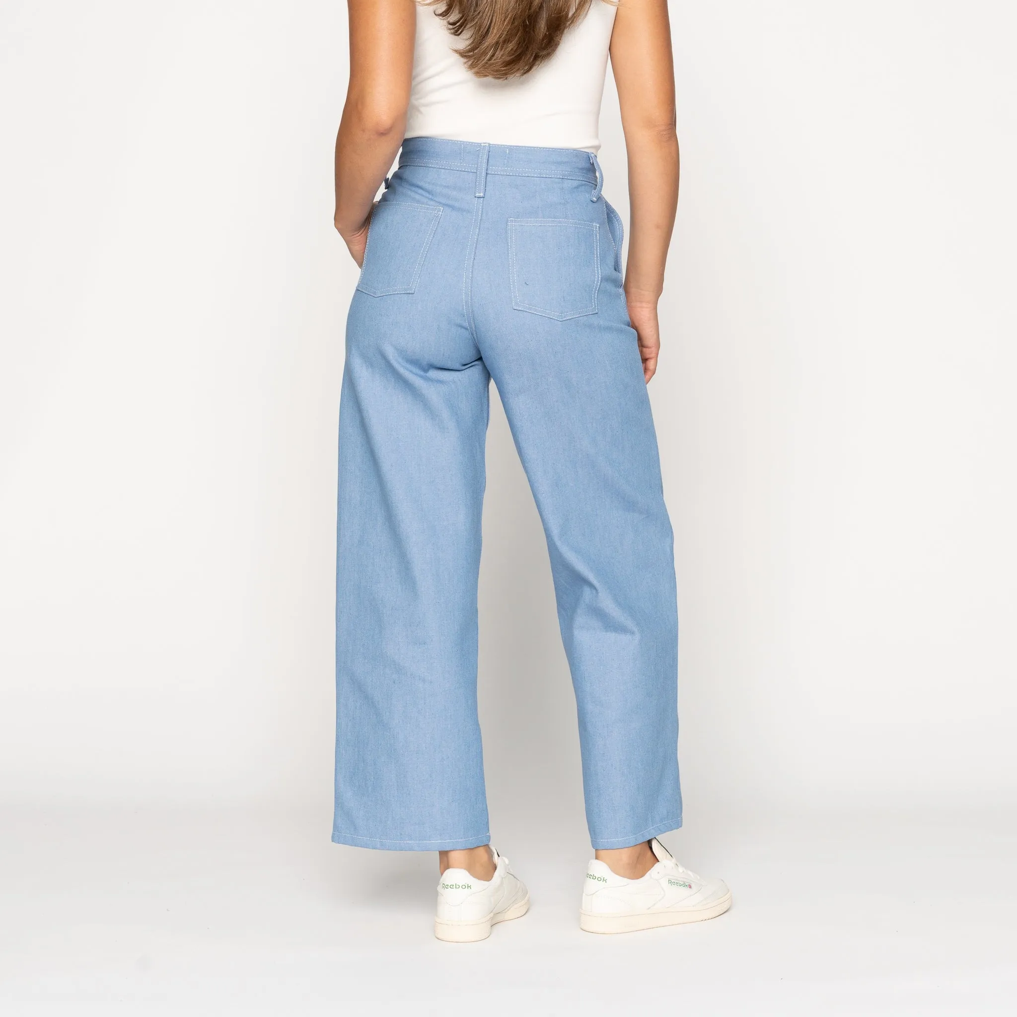 Maudie  - Sakura Sky Contemporary Style