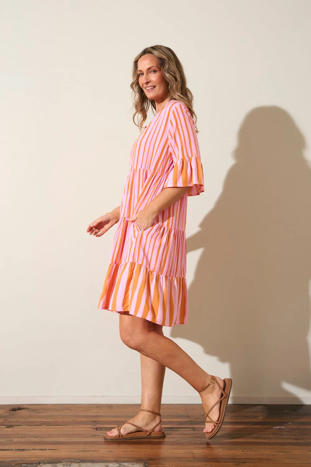 Urban Aesthetic Seasonal Mood Scout Tiered Dress in Coral Spring