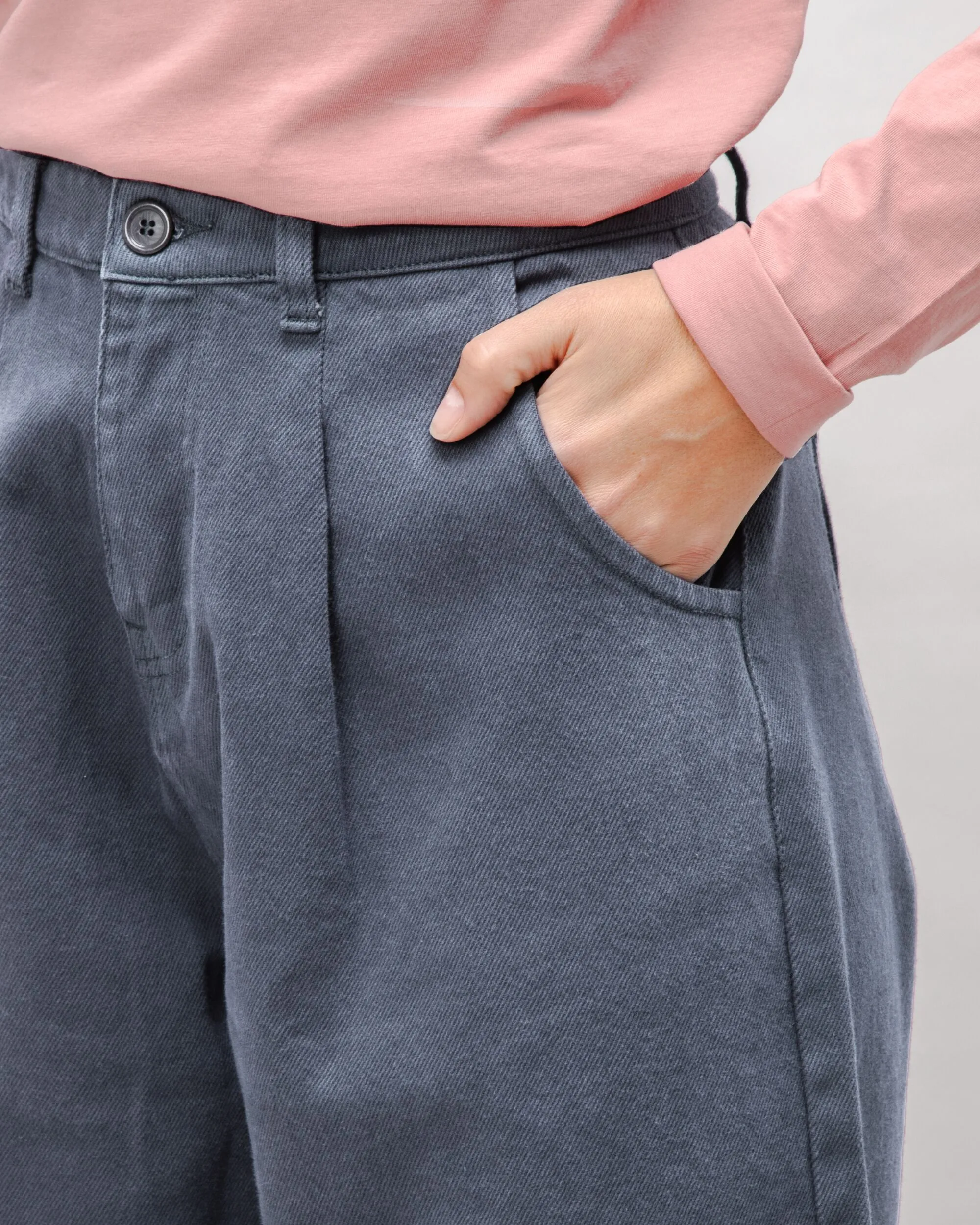Pegged Cotton Twill Pants Dark Grey Basic Style