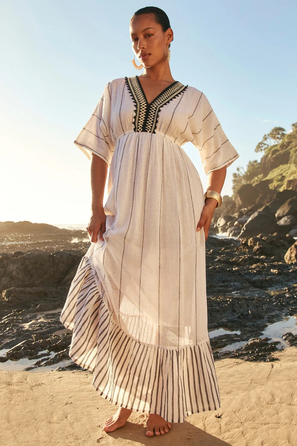 Statement-Buttons Timeless slip dress Emily V-Neck Dress in Mariner