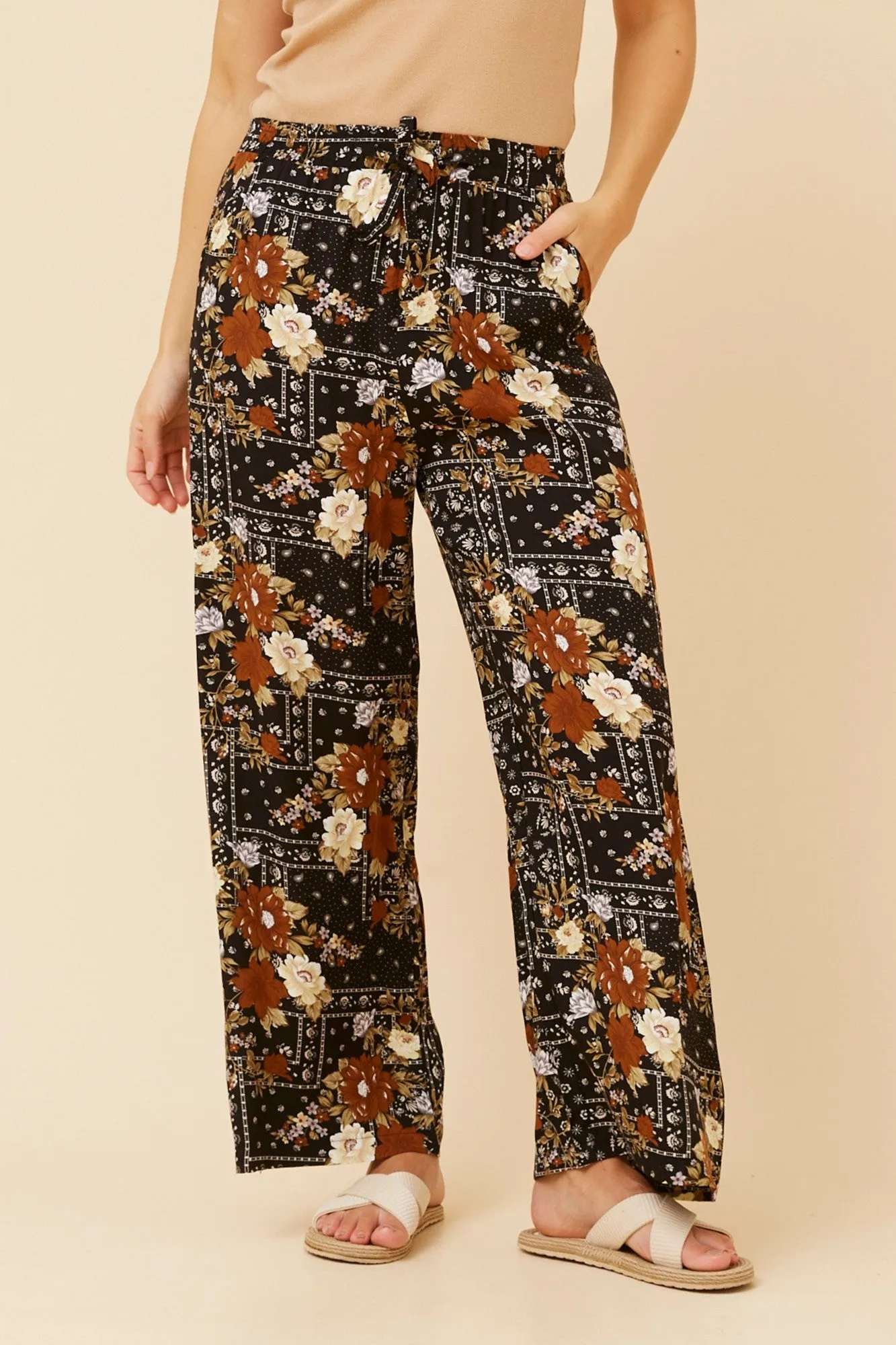 SUZZEL FLORAL PANTS High Waist