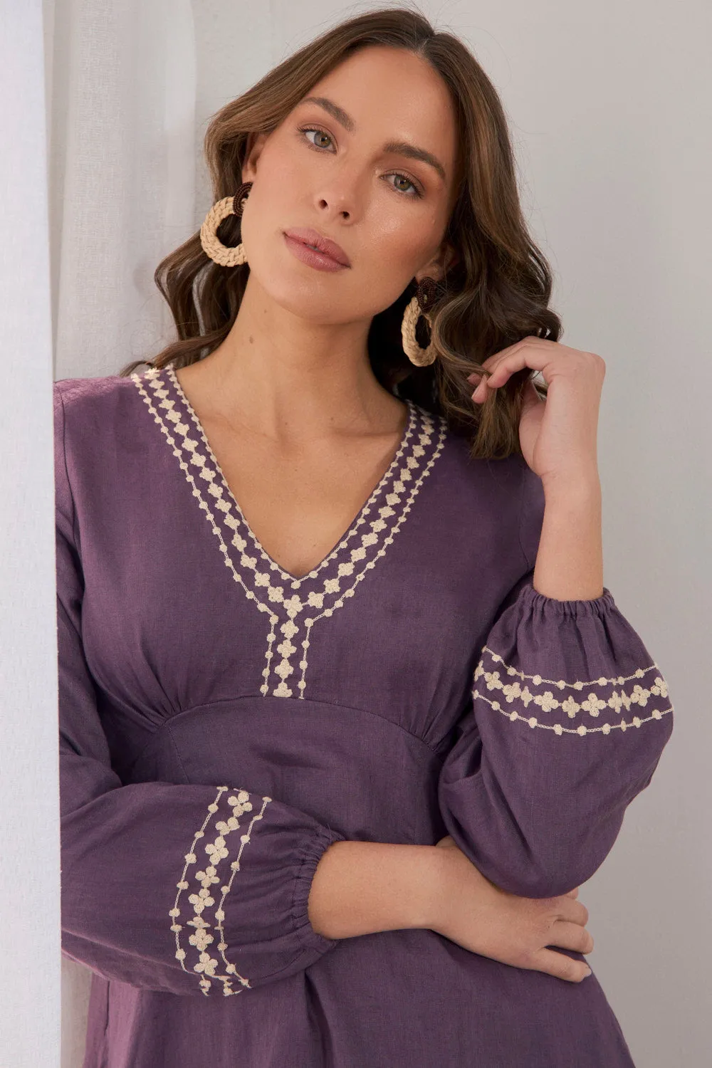 Farrah Long Sleeve Linen Dress in Merlot Dream Body Harmony