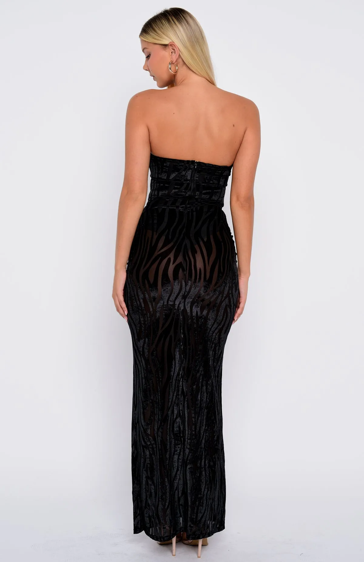Daywear Mood Running The Show Strapless Maxi Dress Black