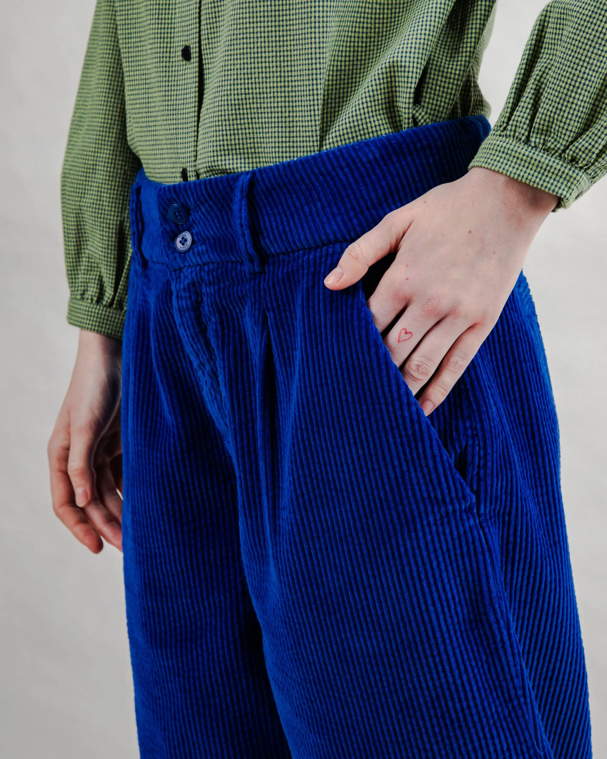 Corduroy Pleated Pants Klein Blue Structured Hemline