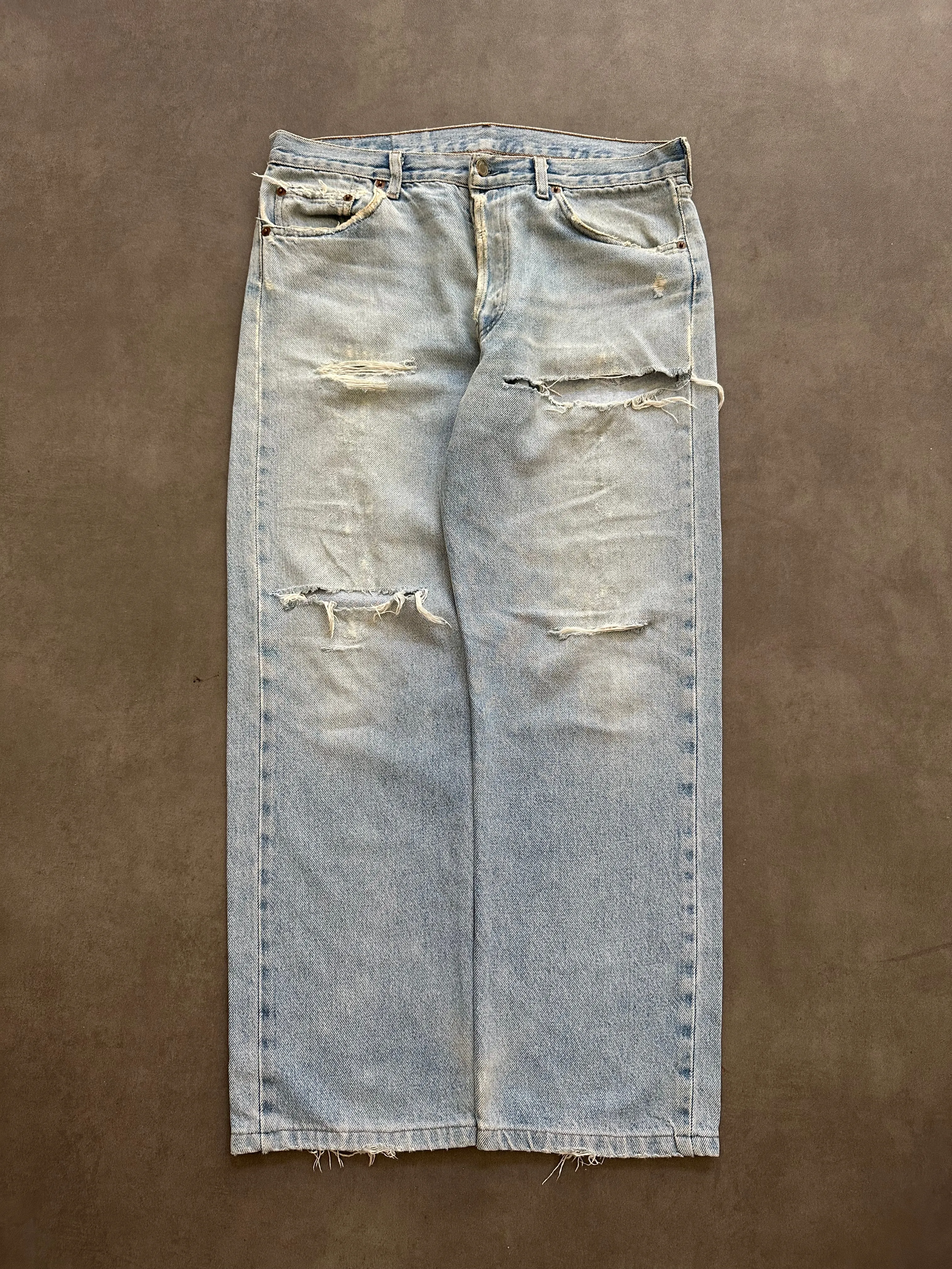 Smooth Texture Levi??s 501 W33 L34