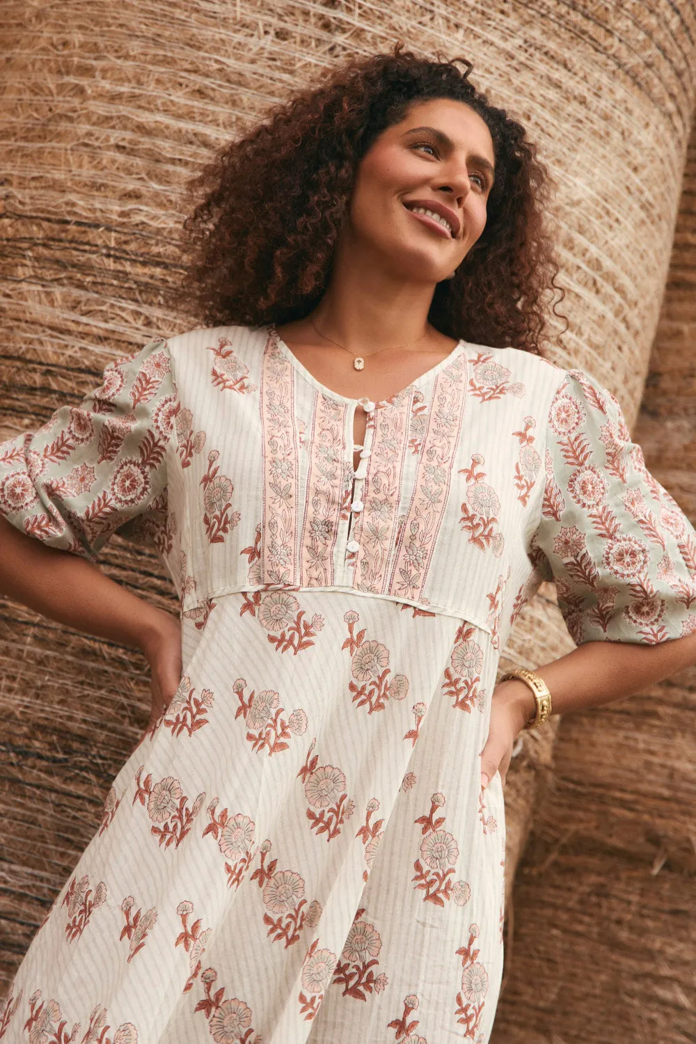 Night Style Street Elegance Bonnie Umbrella Dress in Fernwood