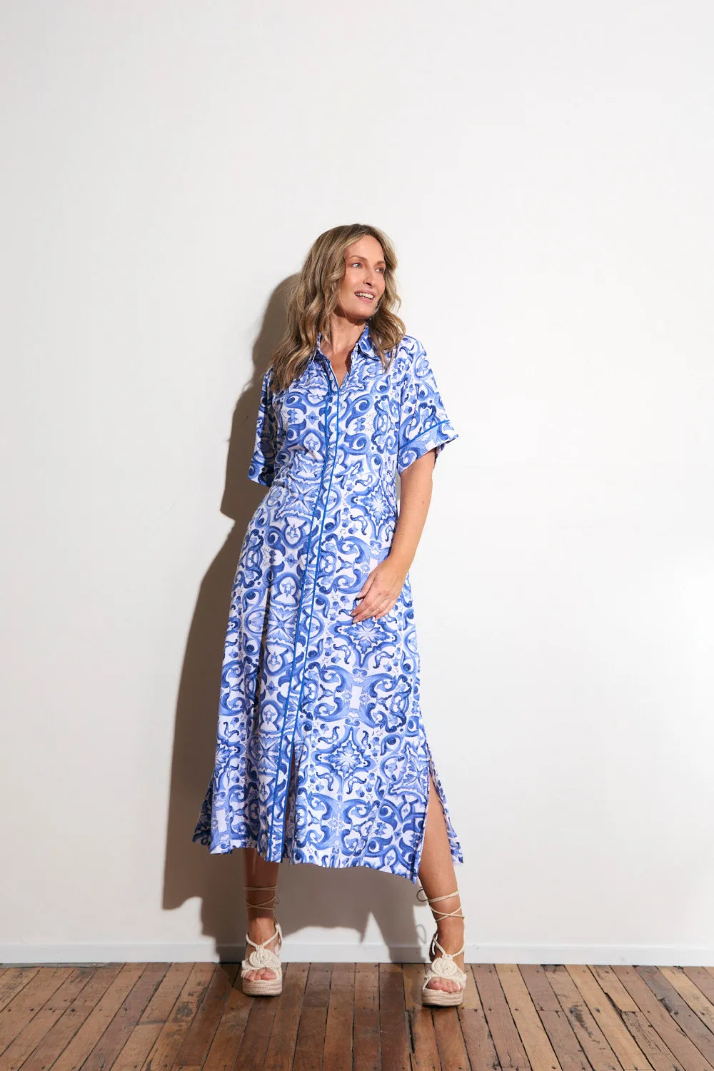 Effortless weekend dress Comfy Comfort Gracie Shirt Dress in Blue Bijou