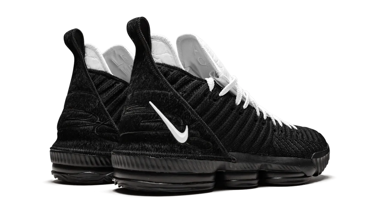 green shoes Lebron 16 "Four Horsemen"