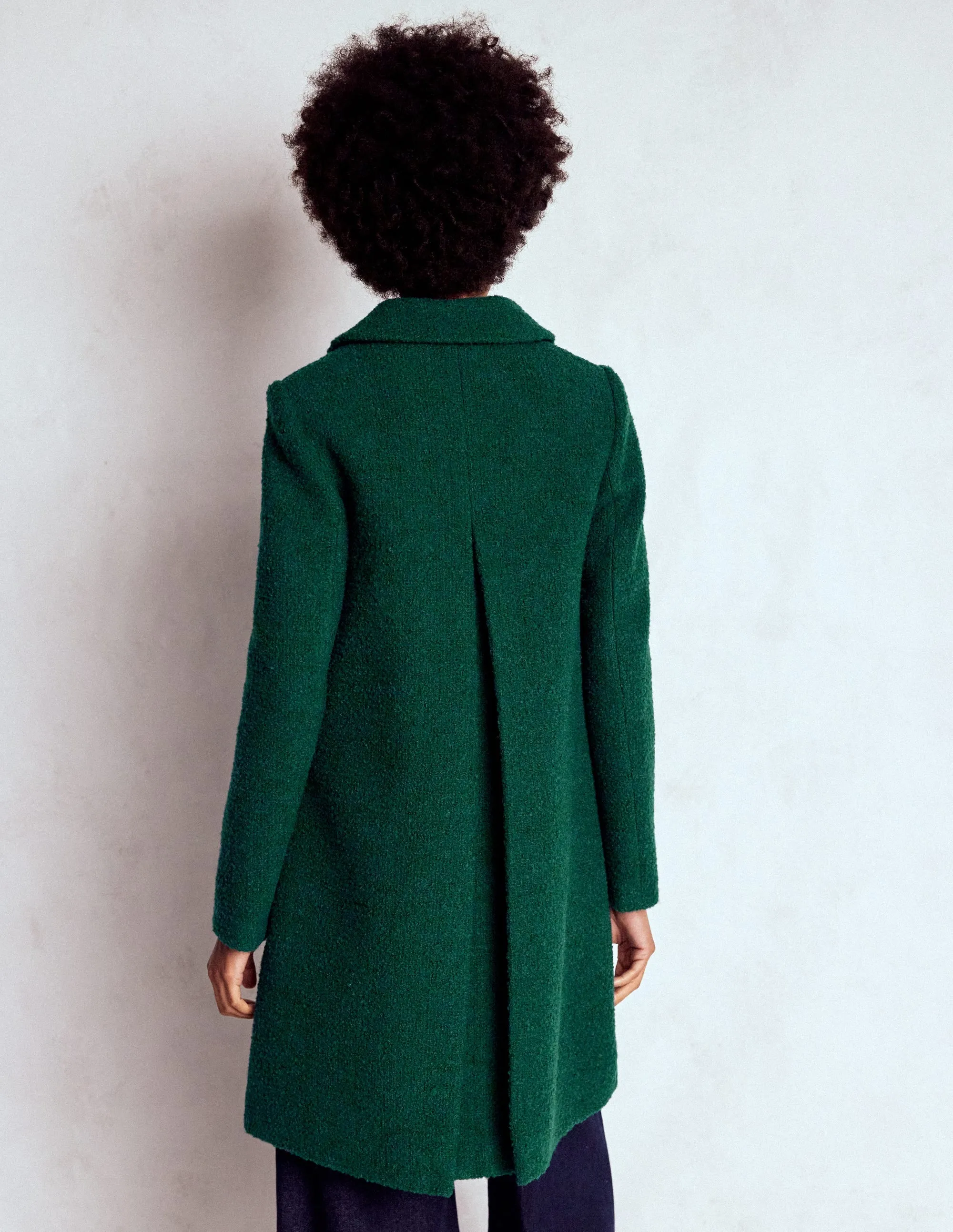 Edinburgh Wool Coat-Emerald Night Sealed Seam Construction