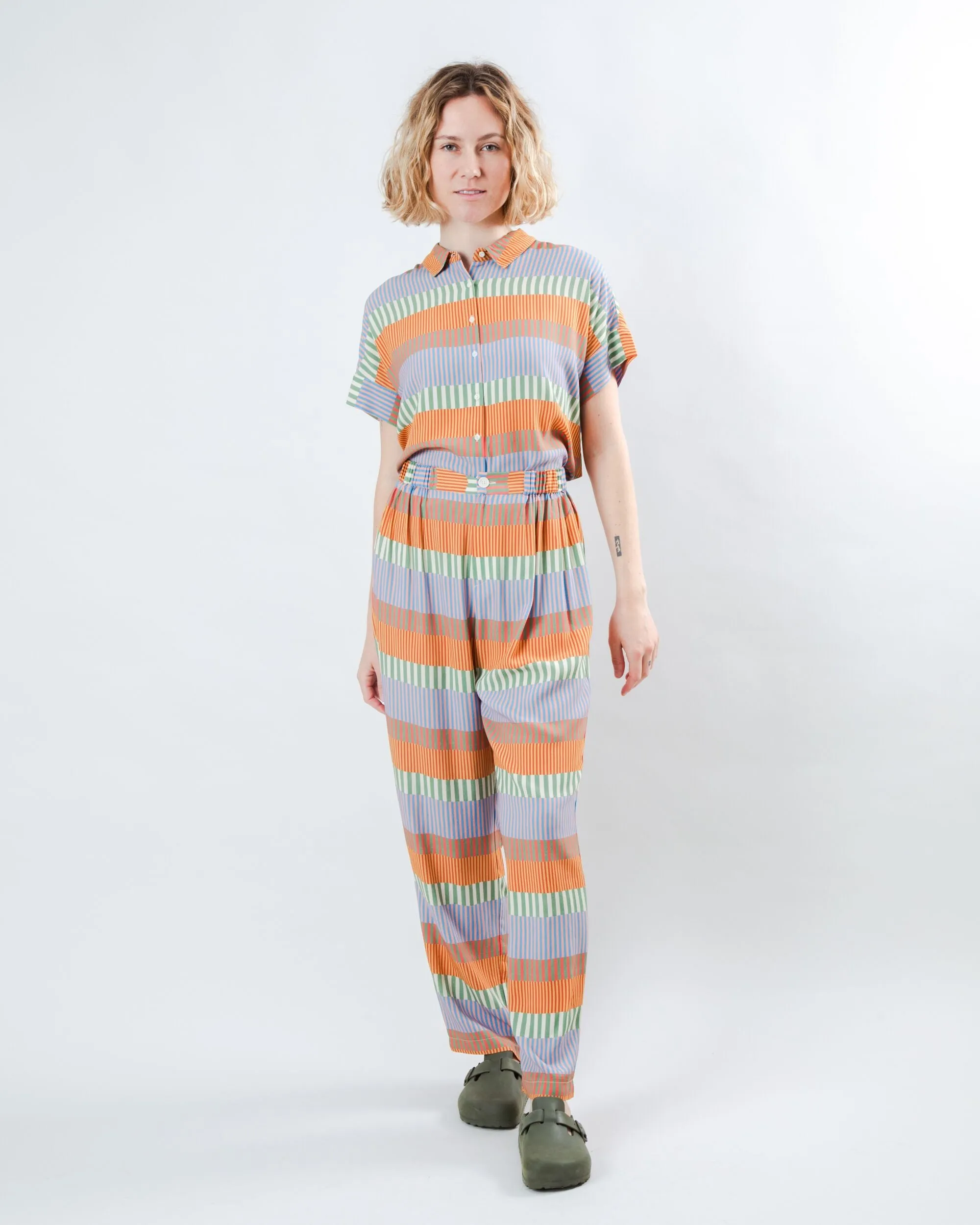 Flexible Waistband Mediterranean Harem Pants