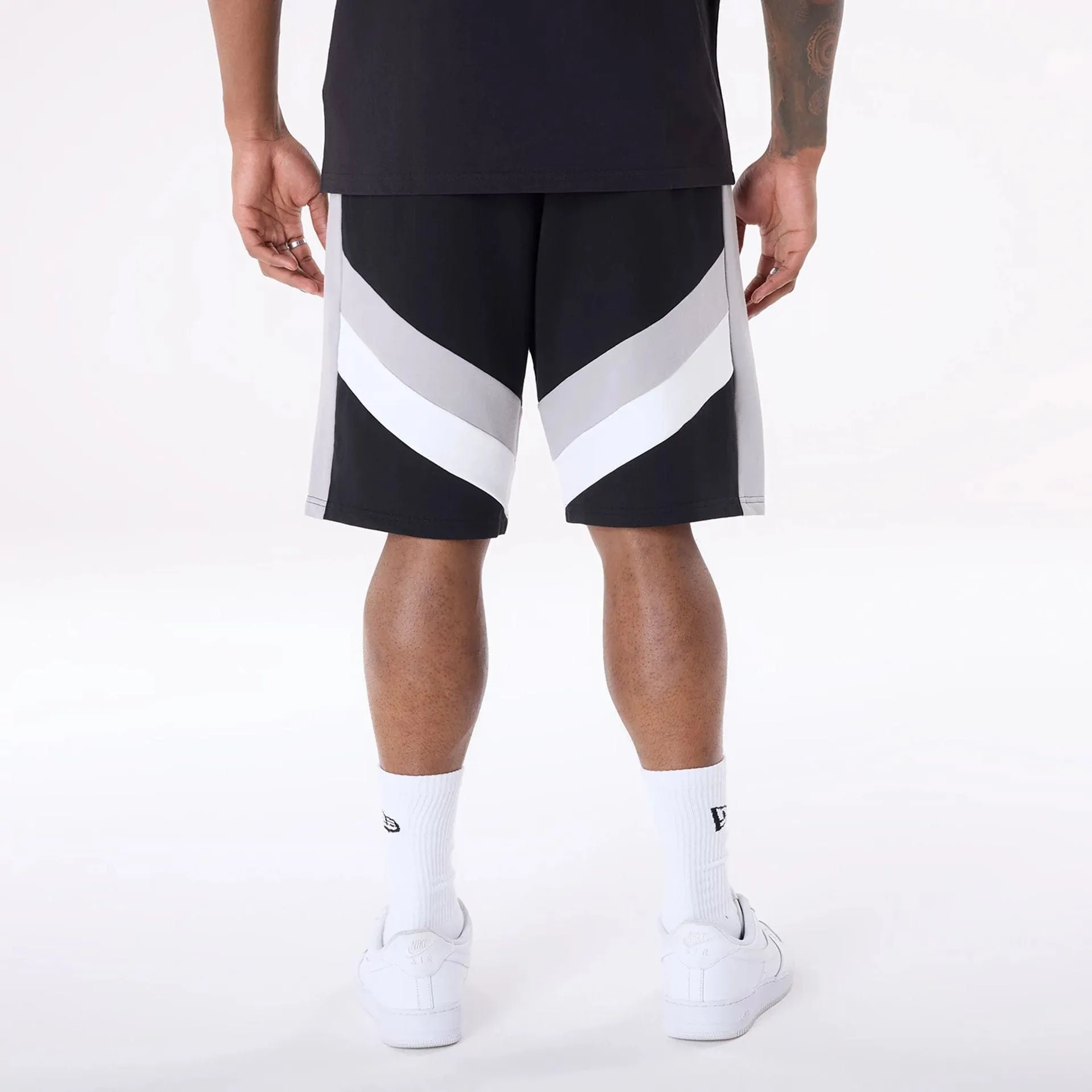 hip look Summer Comfort San Antonio Spurs NBA Panel Black Shorts