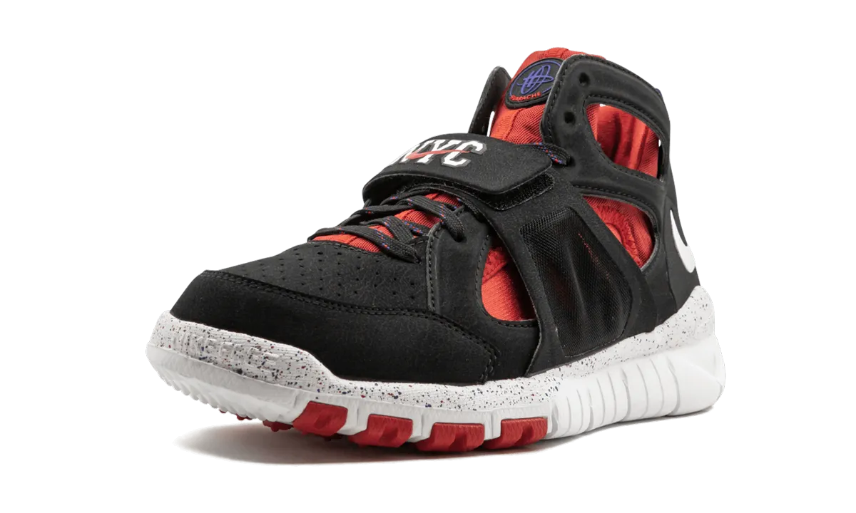 race day shoes Huarache Free Shield "BLACK/RED"