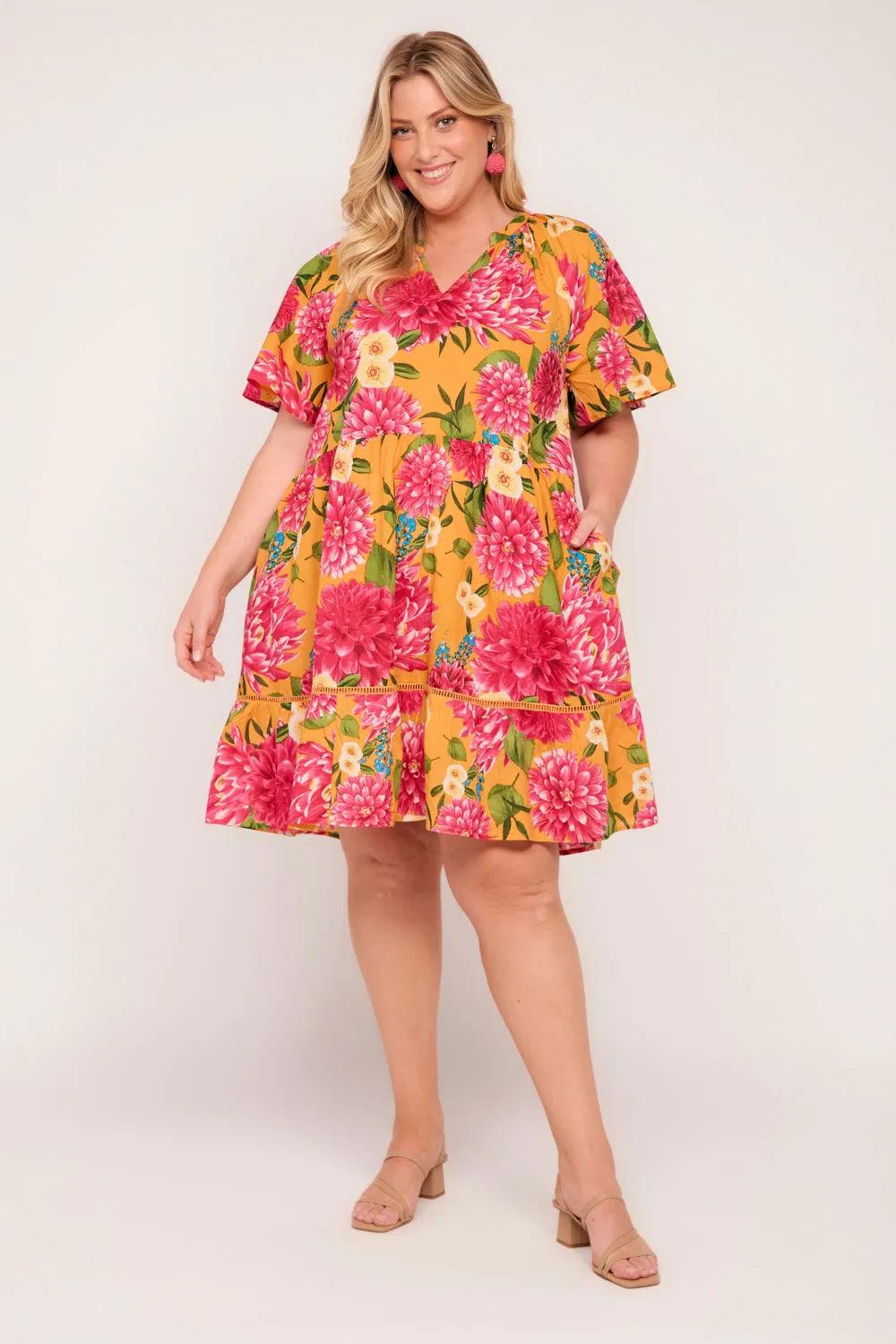 Relax Layers Ismay Short Dress in Dreaming Dahlias