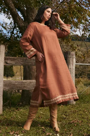 Jarla Linen Dress in Rum Caramel Chilly Weather Layer Classy Look