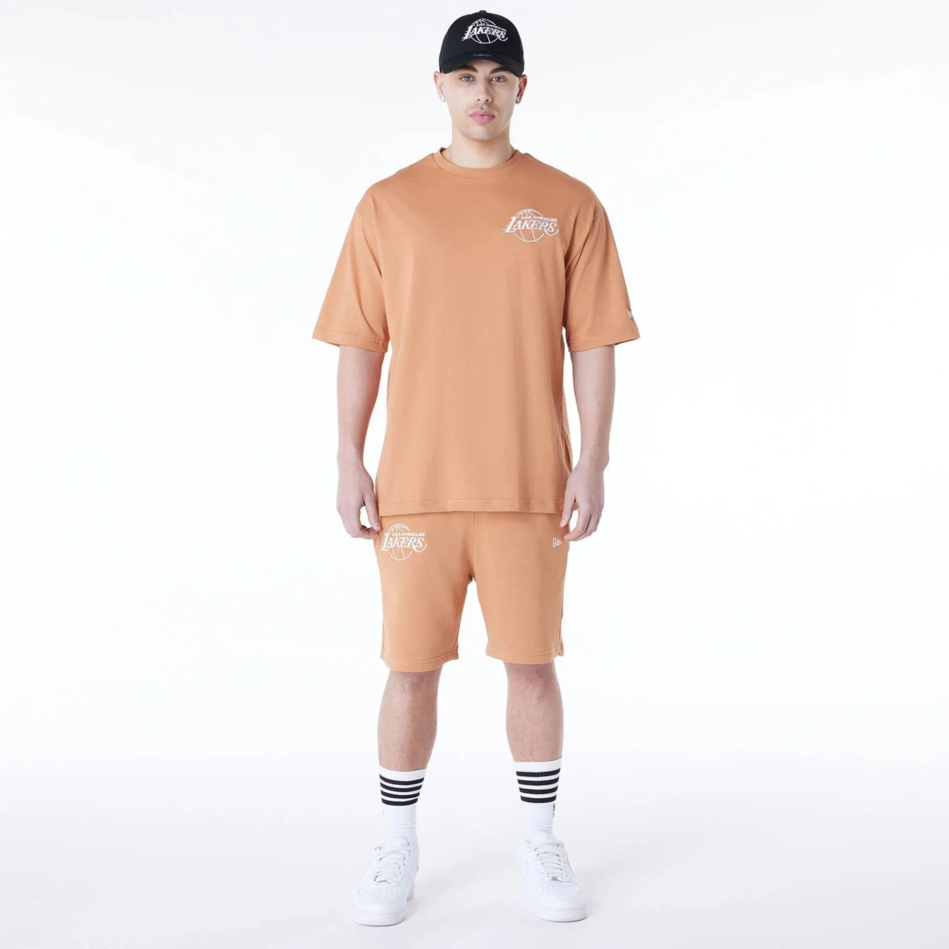 WrinkleFreeFabric Vintage Look LA Lakers NBA League Essential Dark Beige Shorts