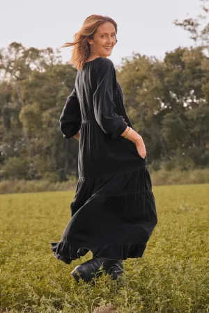 Weekend Casual Comfortable and breathable Sabre Tencel Maxi Dress in Black