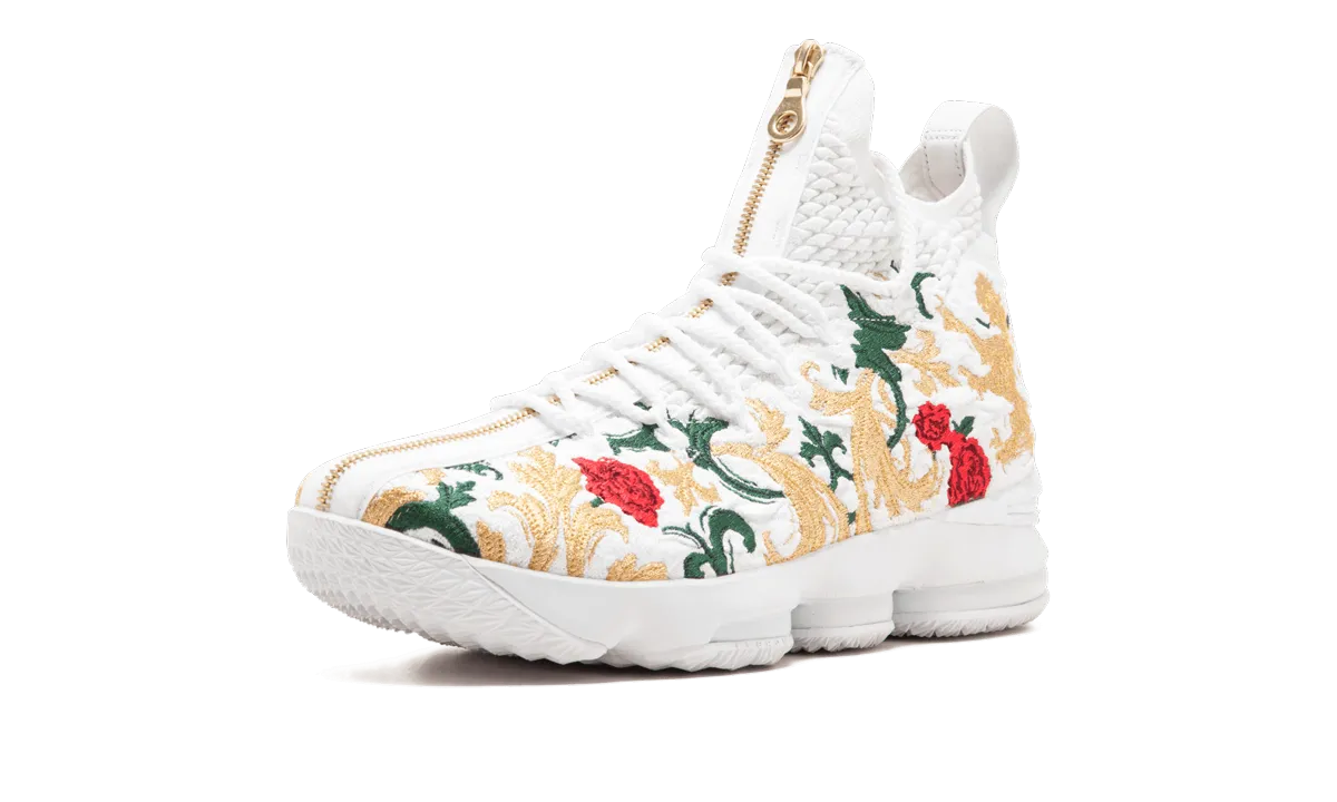 Durable Reinforcement night running footwear Lebron 15 Perf "King's Cloak"