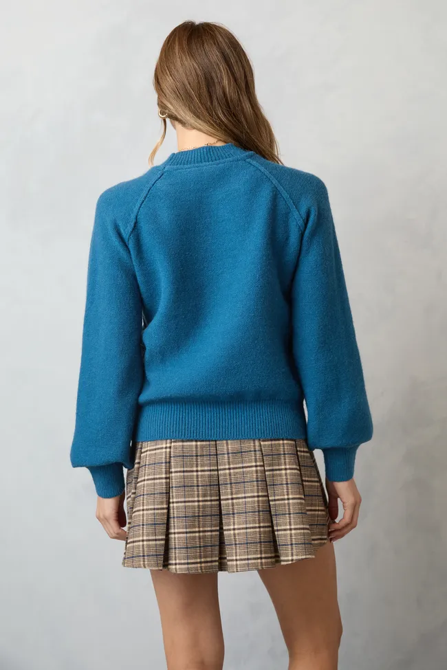 Fame Glow Calm Tone Lisa Blue Crewneck Sweater
