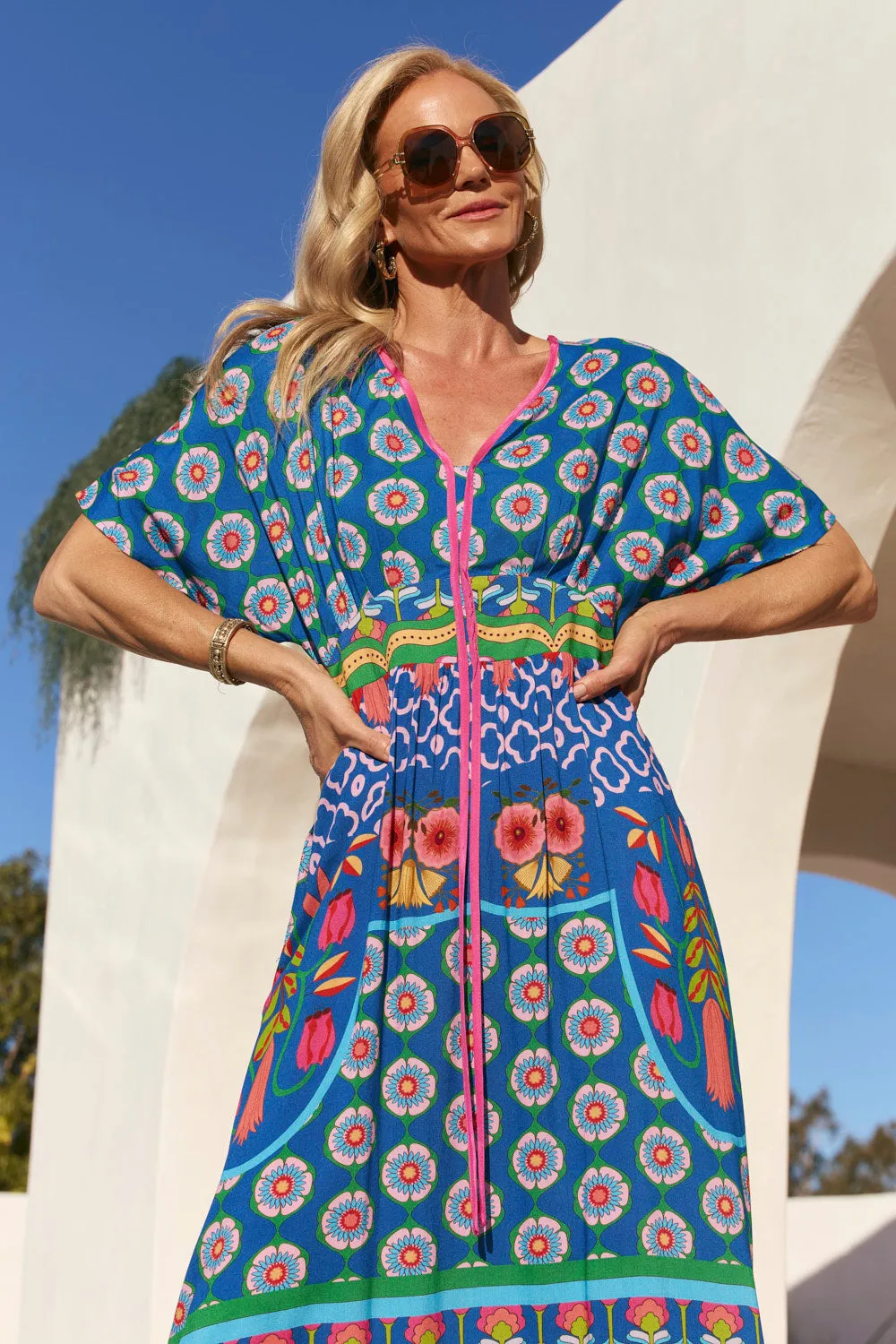 Selma Midi Dress in Paradiso spring fresh Slimming Shape