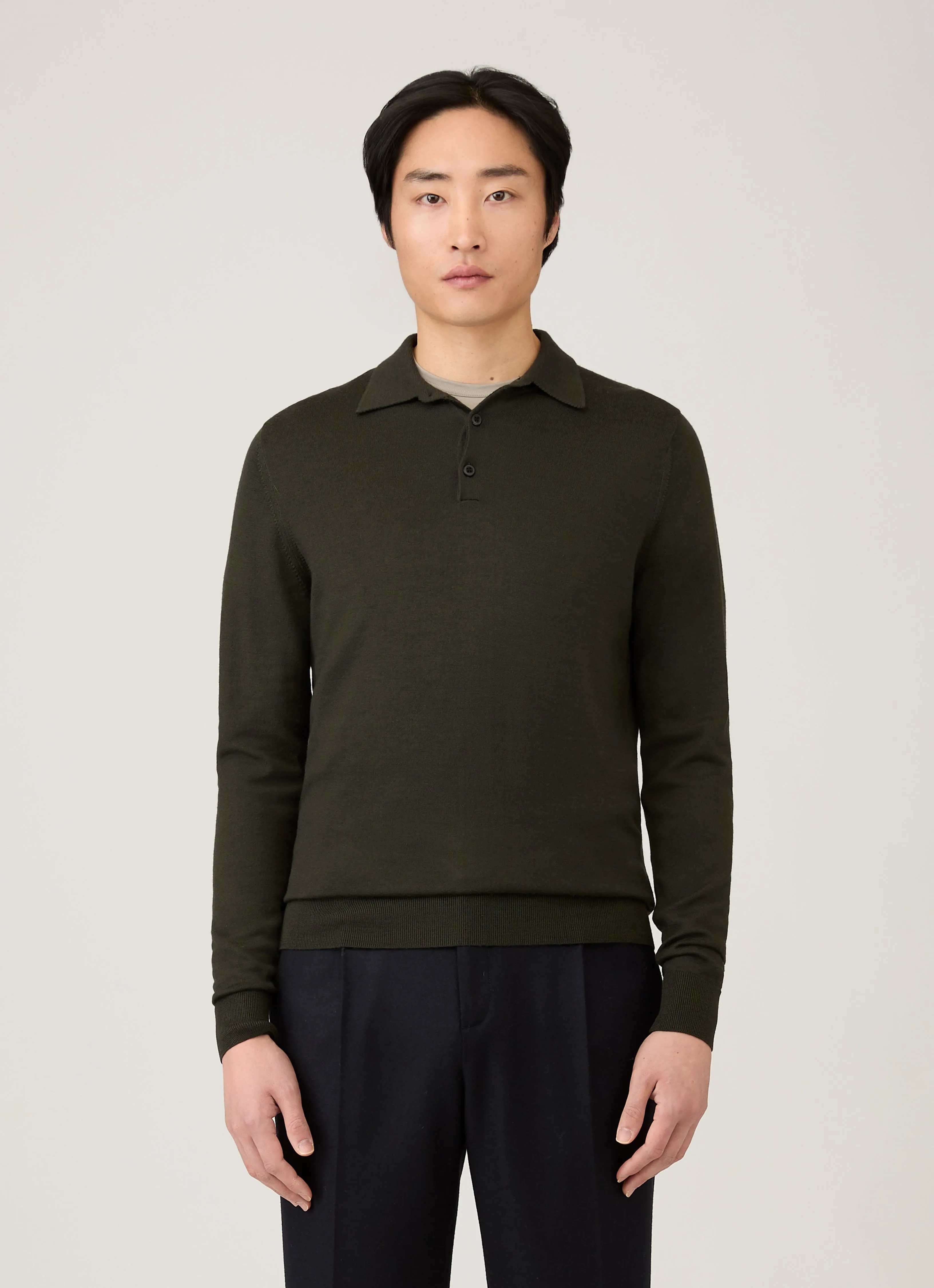 Timeless Layering Chilly Day Essentials Men's Extra-Fine Merino Polo Shirt in Dark Green