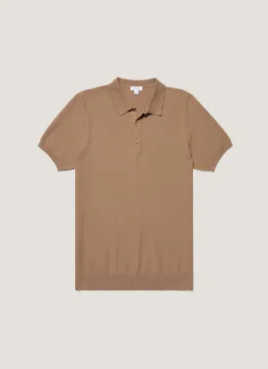 Holiday Trend Versatile Performance Men's Knit Polo Shirt in Dune