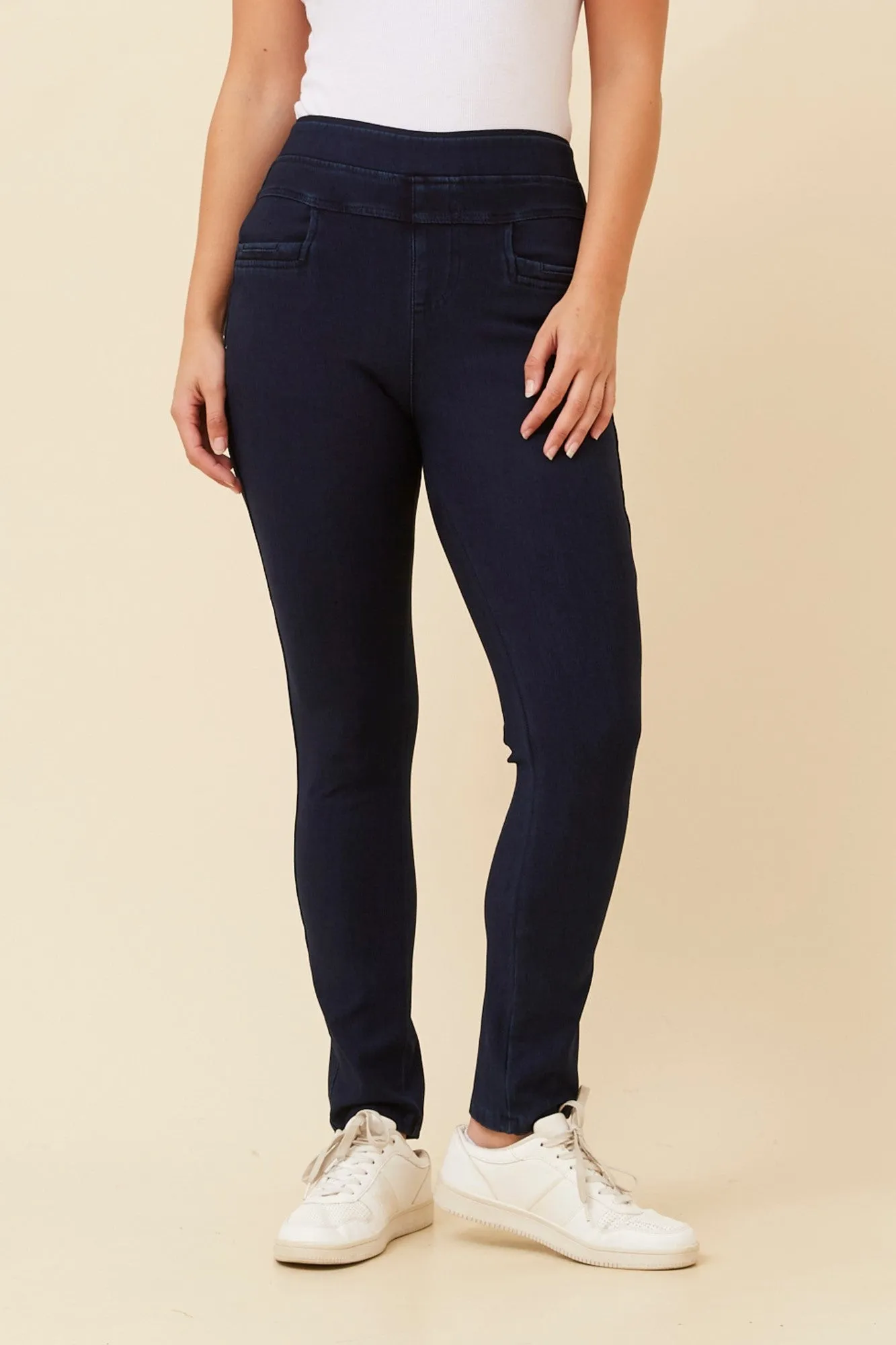 SOLENE SOLID PANTS Sporty Comfort Wear Sporty Comfort