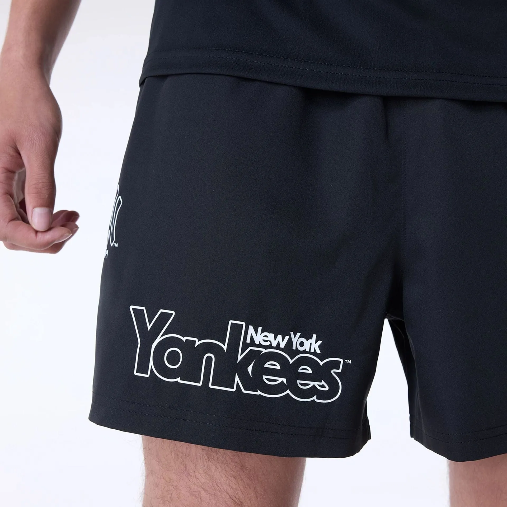 Daily Essential New York Yankees MLB Essentials Black Shorts