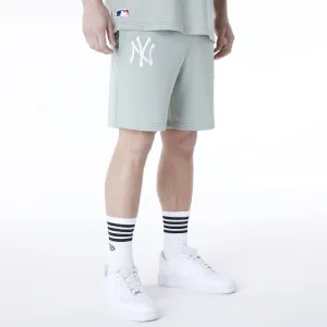 Durable Hem Finishing swimming suit alternative New York Yankees MLB League Essential Pastel Green Shorts