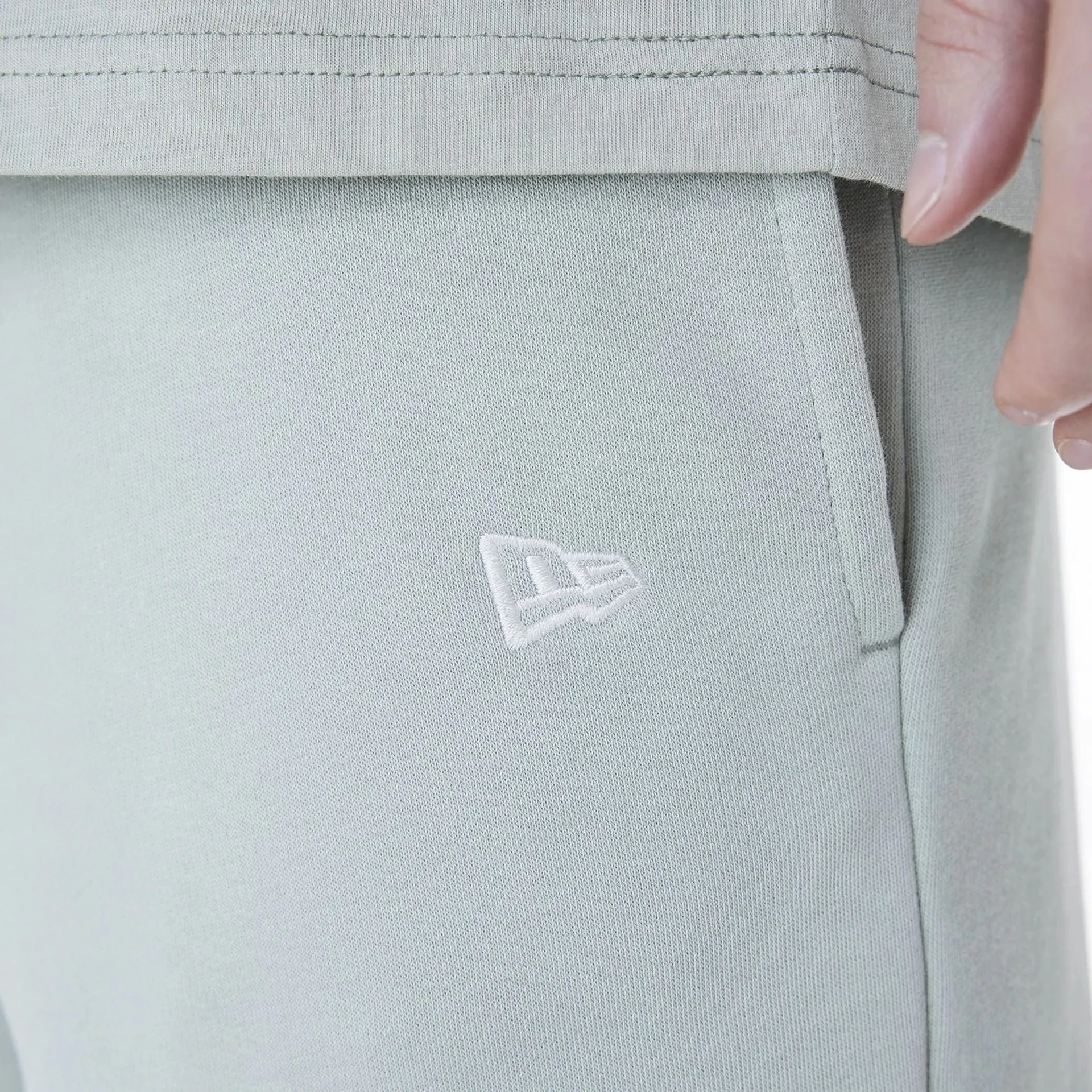 Tight Fit New York Yankees MLB League Essential Pastel Green Shorts