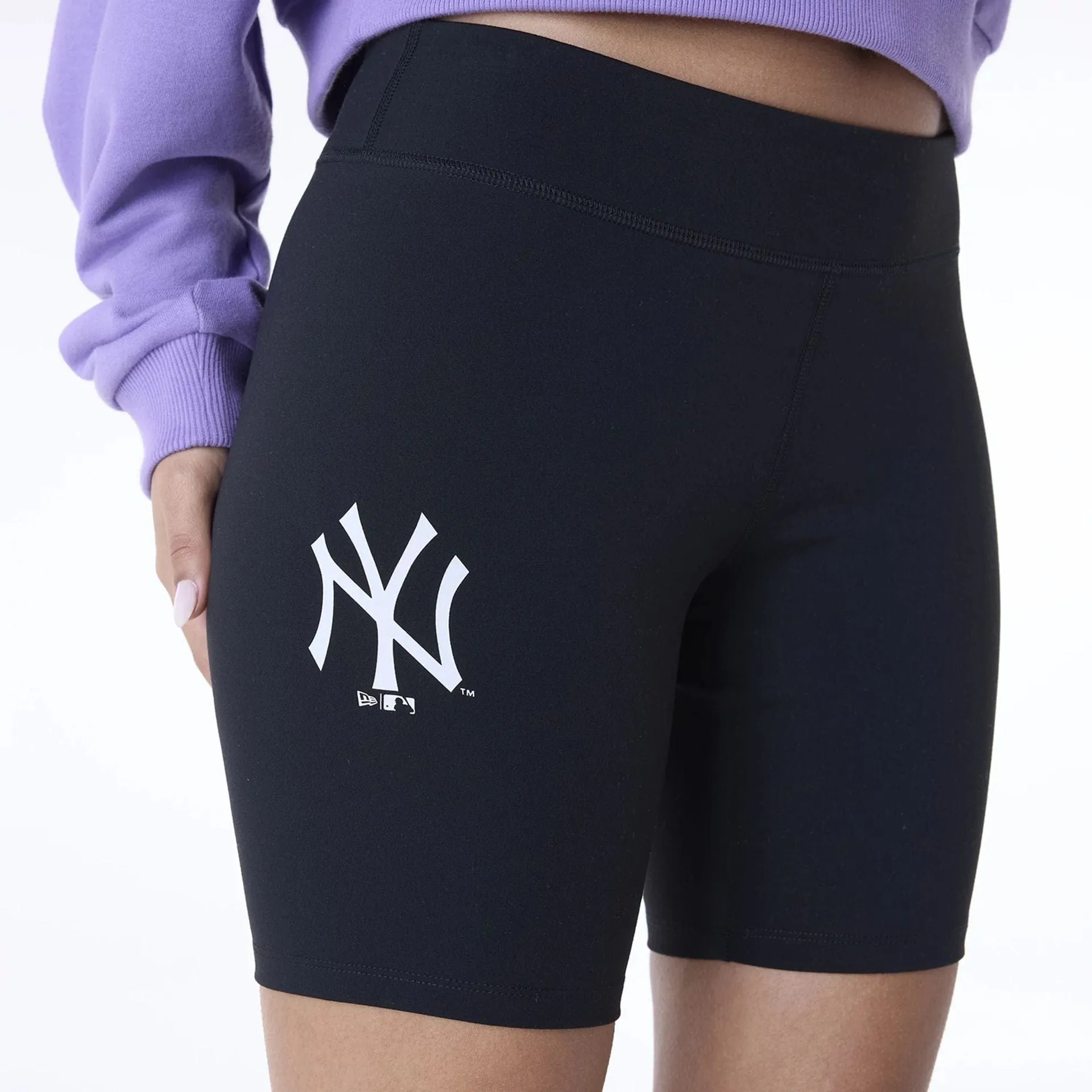 New York Yankees Womens MLB League Essential Black Cycling Shorts Multi Pocket Design Chill Flex