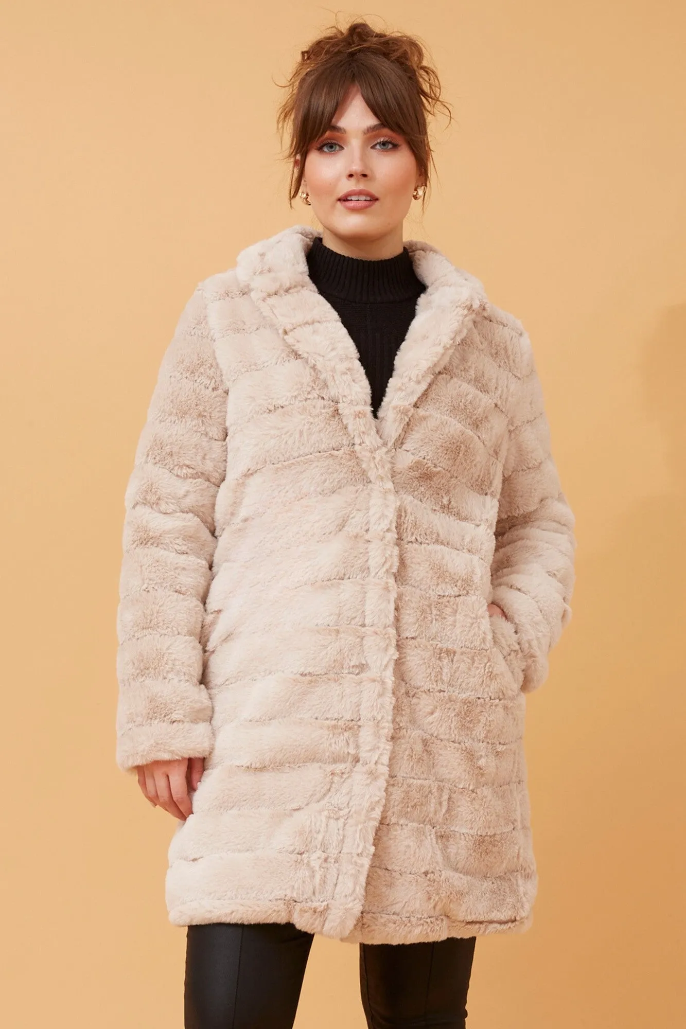 Temperature Regulating Fill Fashion Trend AXELLE FAUX FUR COAT