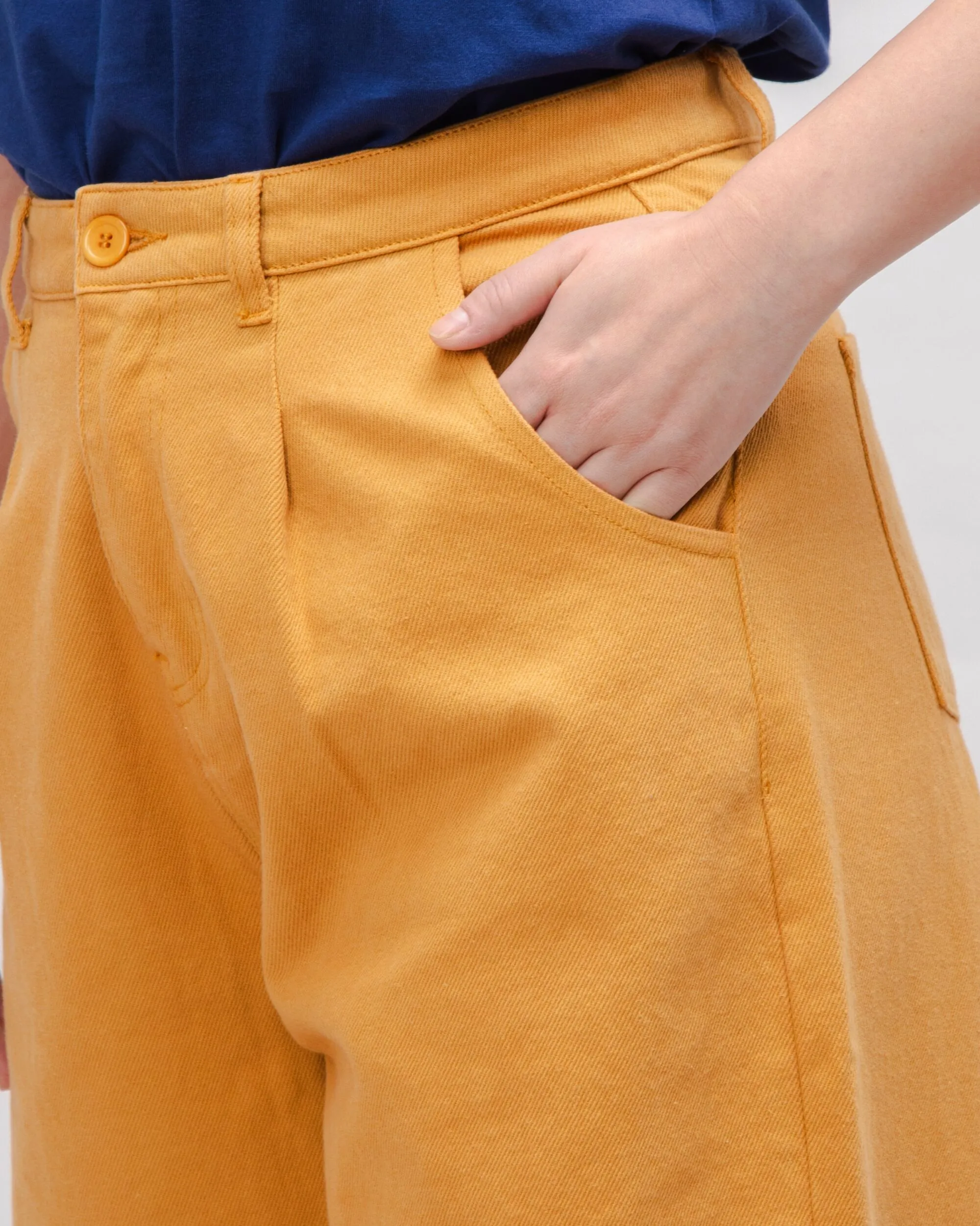 Stretch Panels Pegged Cotton Twill Pants Ochre